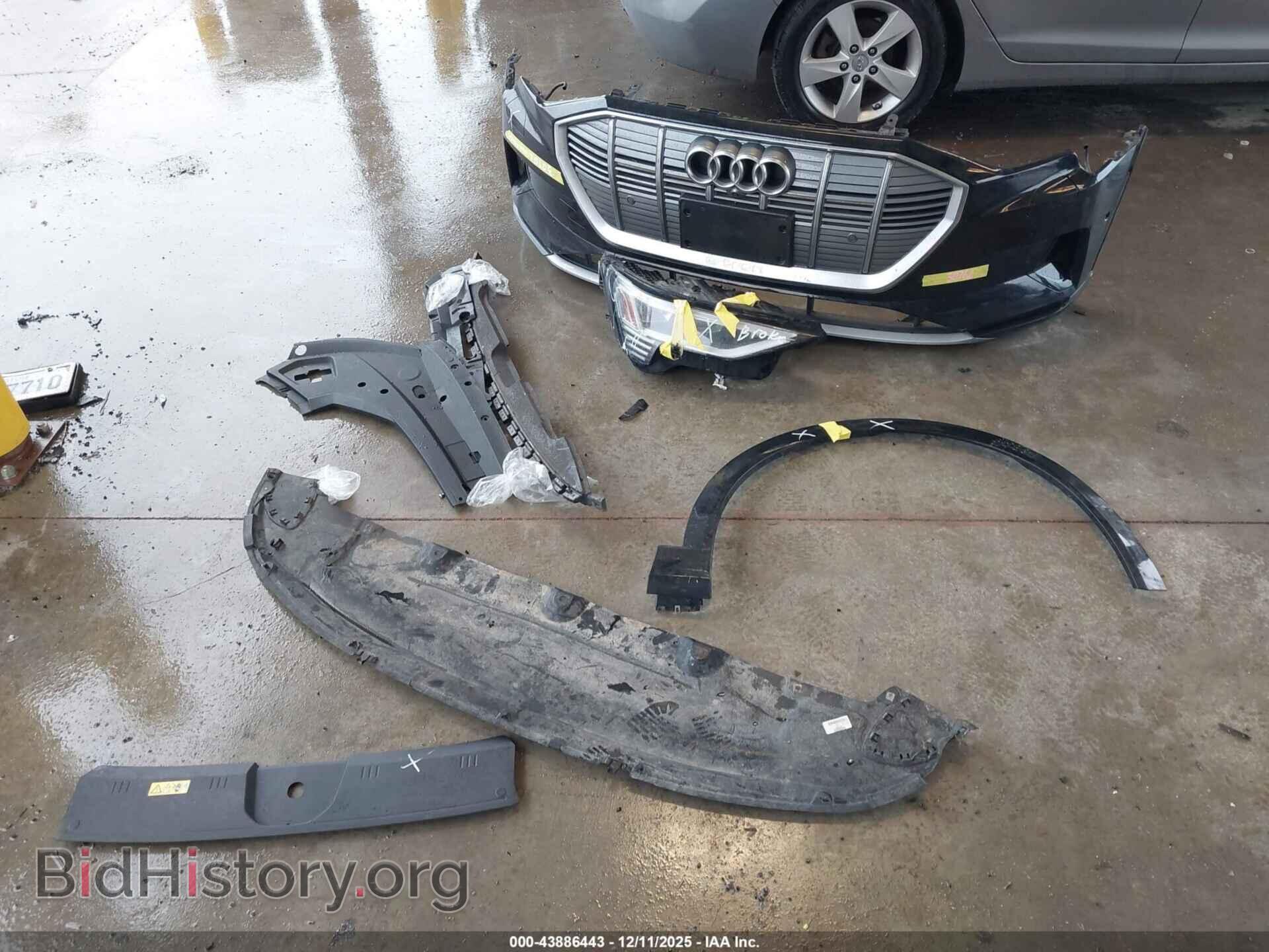 2019 AUDI E-TRON - VIN: WA1VAAGE4KB006007 - Photo 12