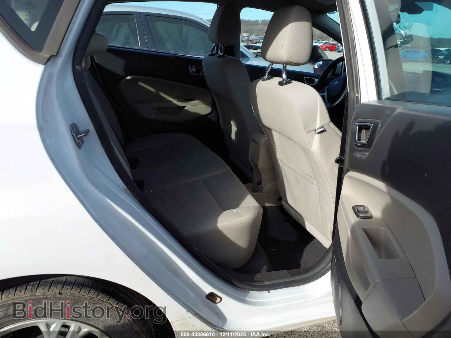 2016 FORD FIESTA - VIN: 3FADP4EJ2GM184604 - Фото 8