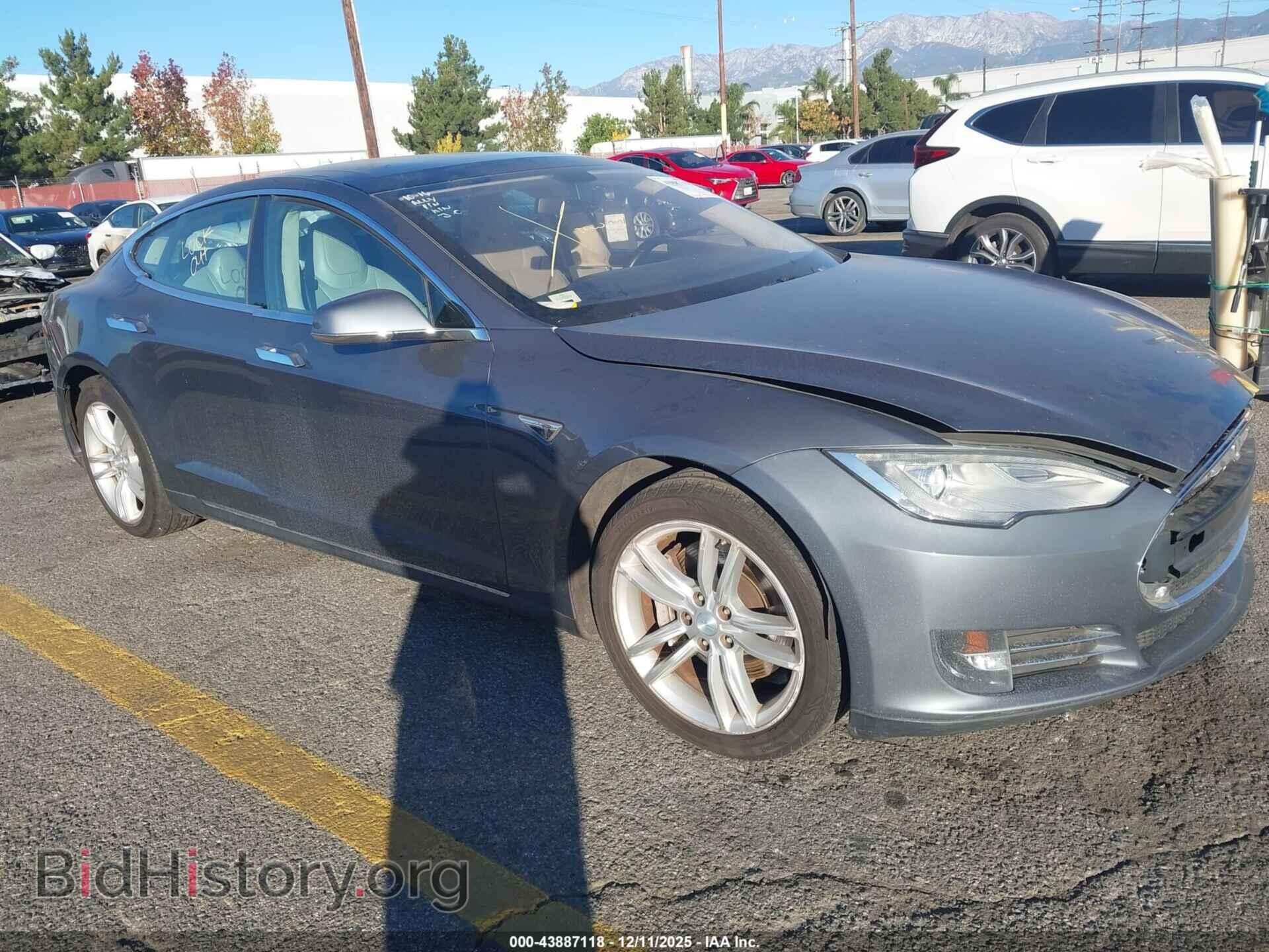Photo 5YJSA1CN0DFP14088 - TESLA MODEL S 2013