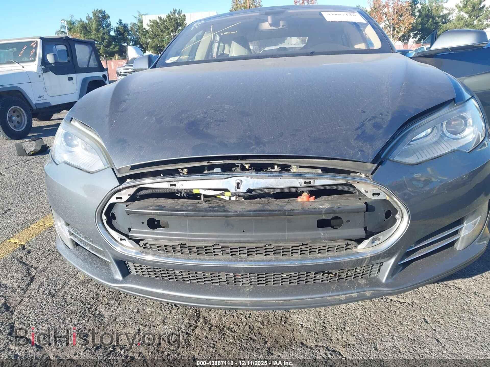 2013 TESLA MODEL S - VIN: 5YJSA1CN0DFP14088 - Фото 6