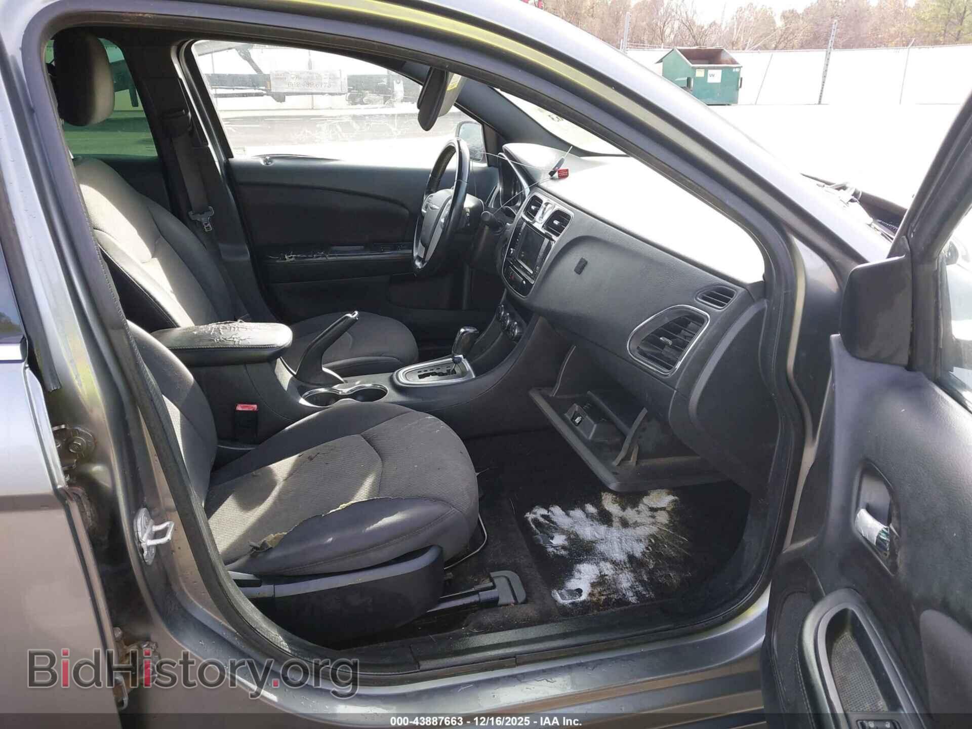 2013 CHRYSLER 200 - VIN: 1C3CCBBG6DN738215 - Photo 5