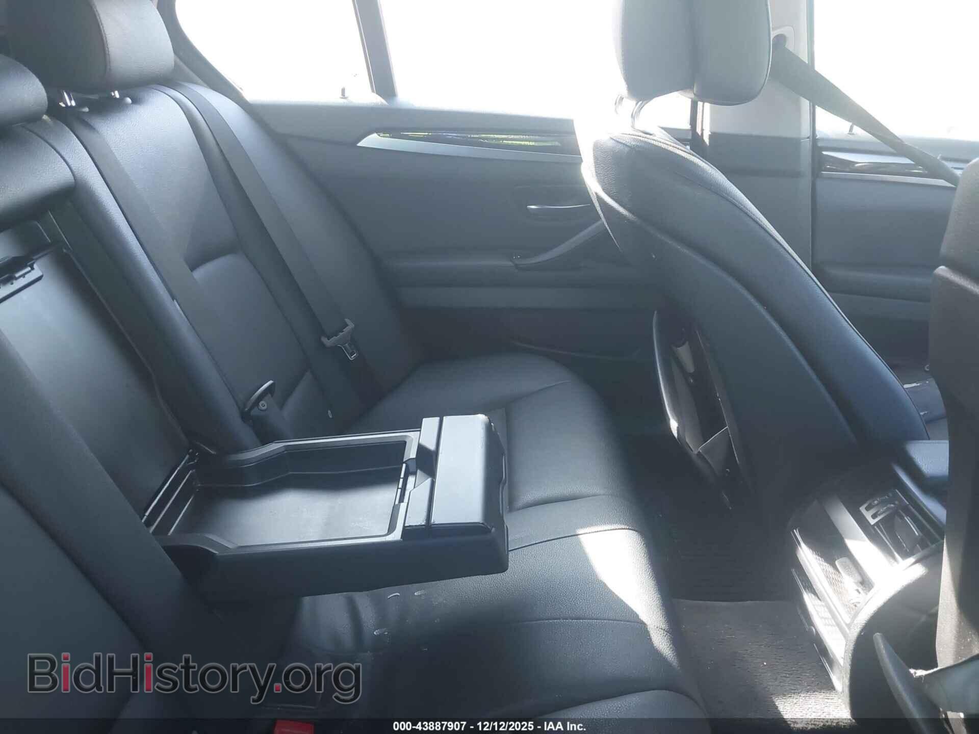 2011 BMW 528I - VIN: WBAFR1C58BC742013 - Фото 8