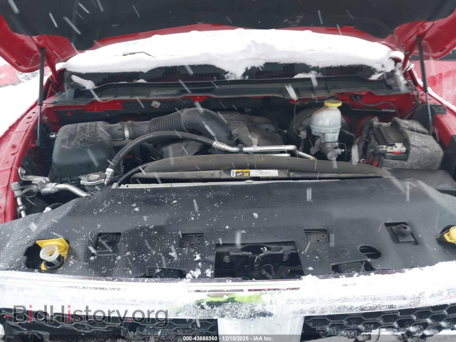 2018 RAM 1500 - VIN: 1C6RR6FT5JS330781 - Фото 10