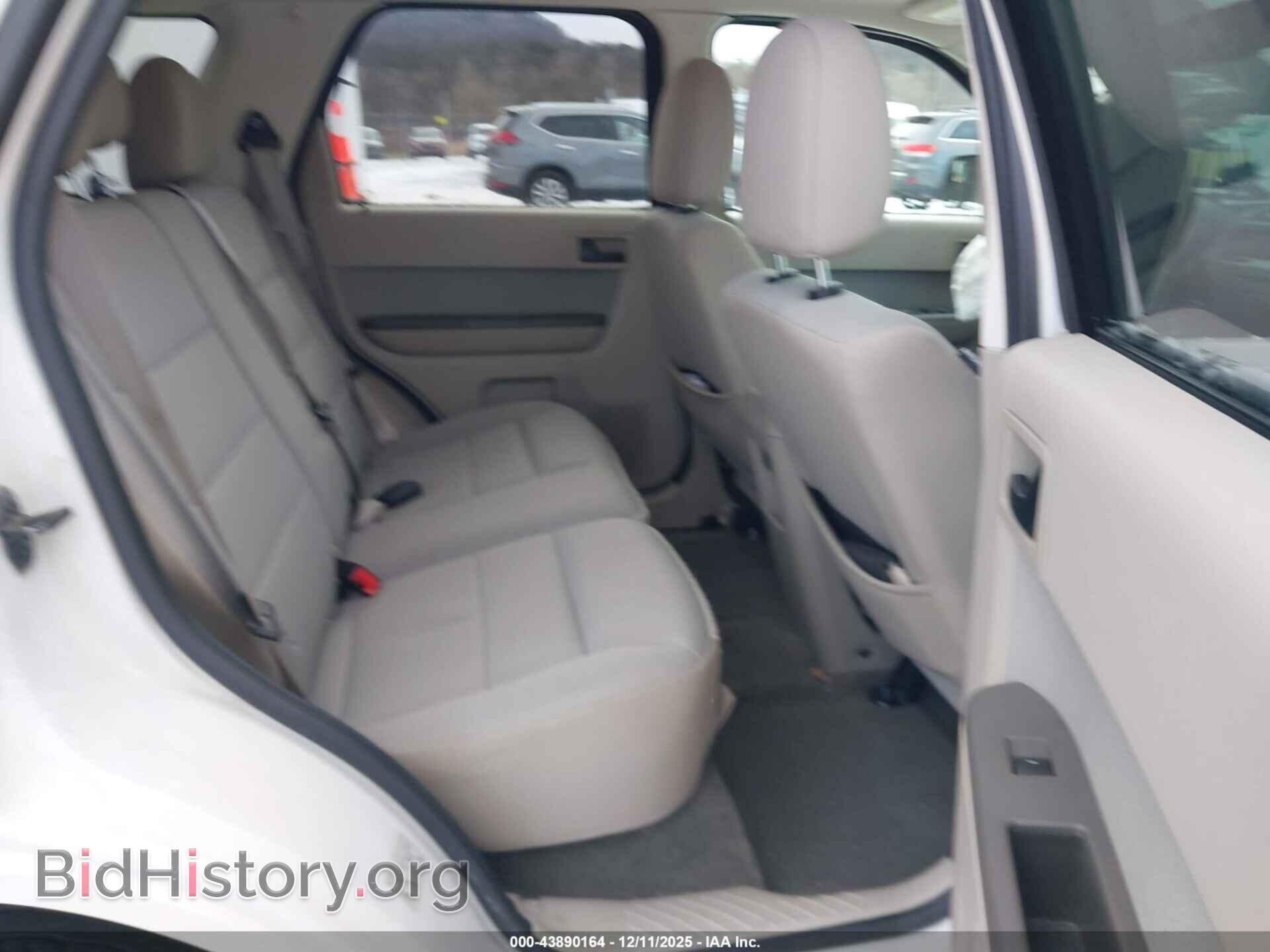 2012 FORD ESCAPE - VIN: 1FMCU9DG8CKC59529 - Фото 8
