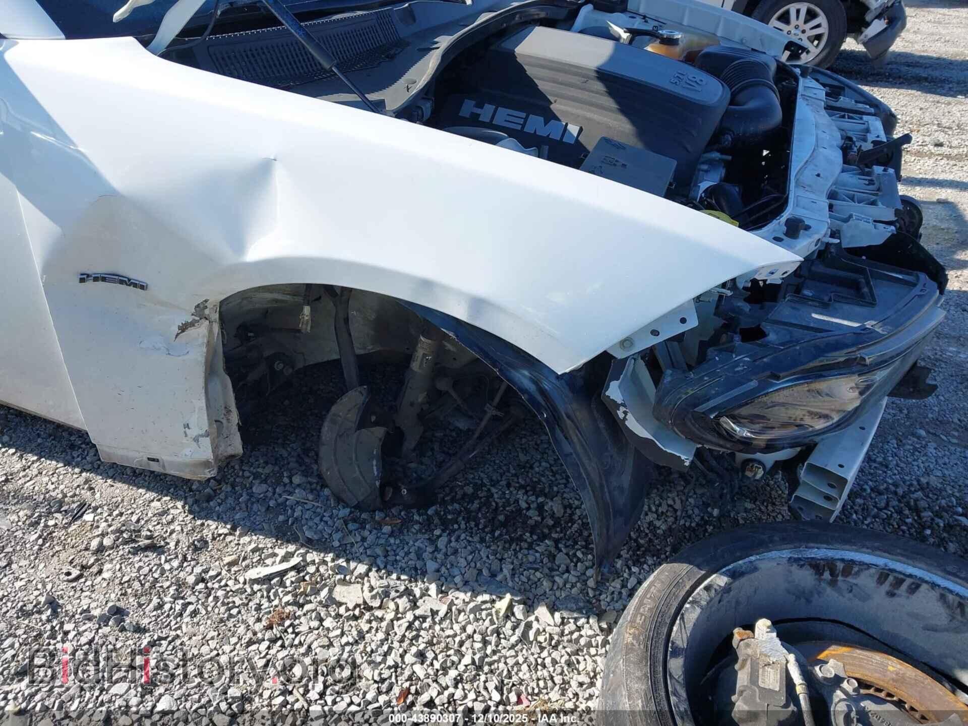 2019 DODGE CHARGER - VIN: 2C3CDXCTXKH629932 - Фото 6