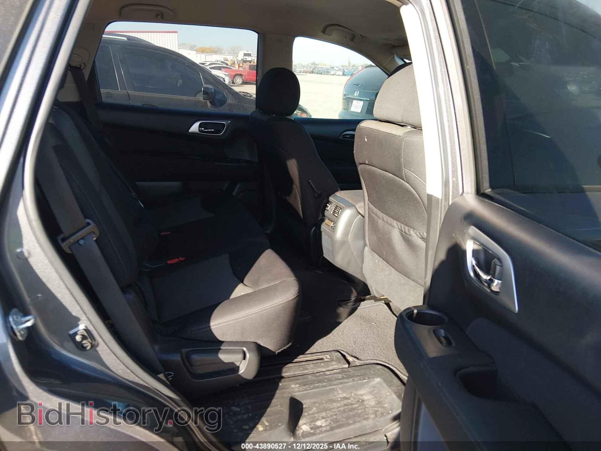 2017 NISSAN PATHFINDER - VIN: 5N1DR2MN2HC674519 - Фото 8