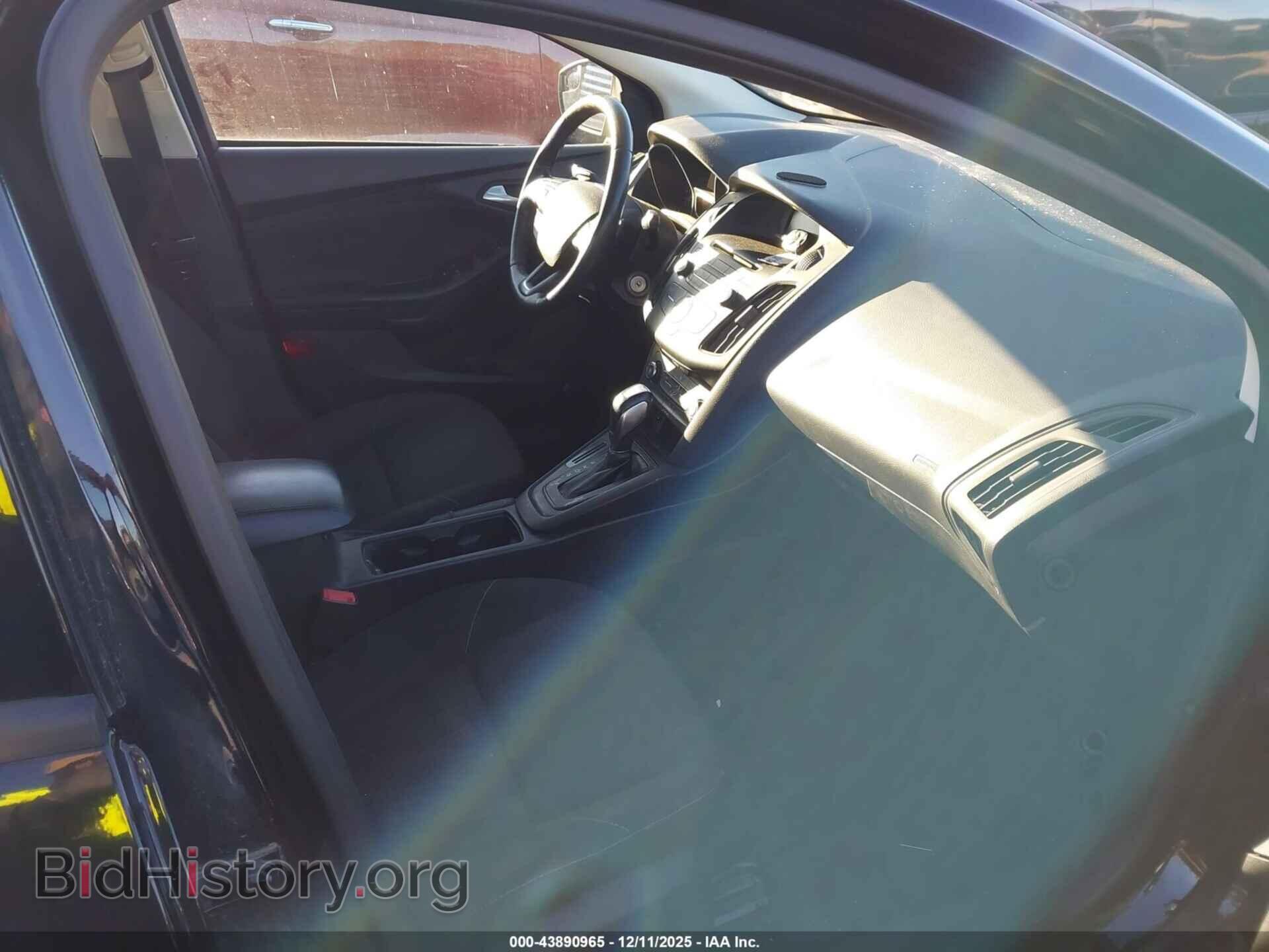 2016 FORD FOCUS - VIN: 1FADP3F2XGL381698 - Фото 5