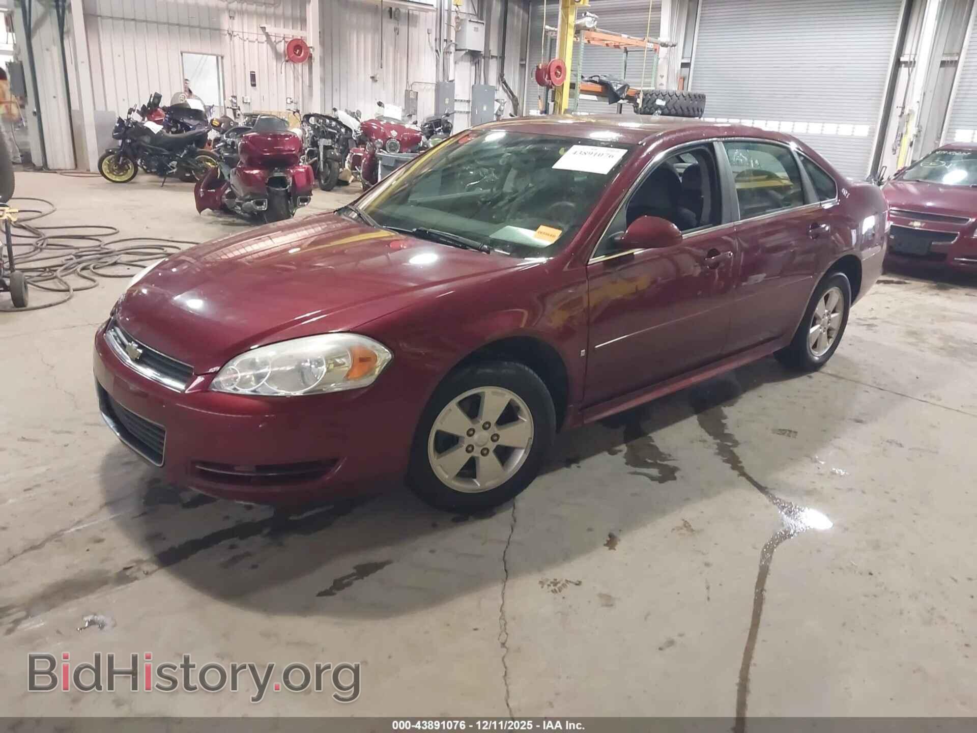 2009 CHEVROLET IMPALA - VIN: 2G1WT57K791106171 - Фото 2