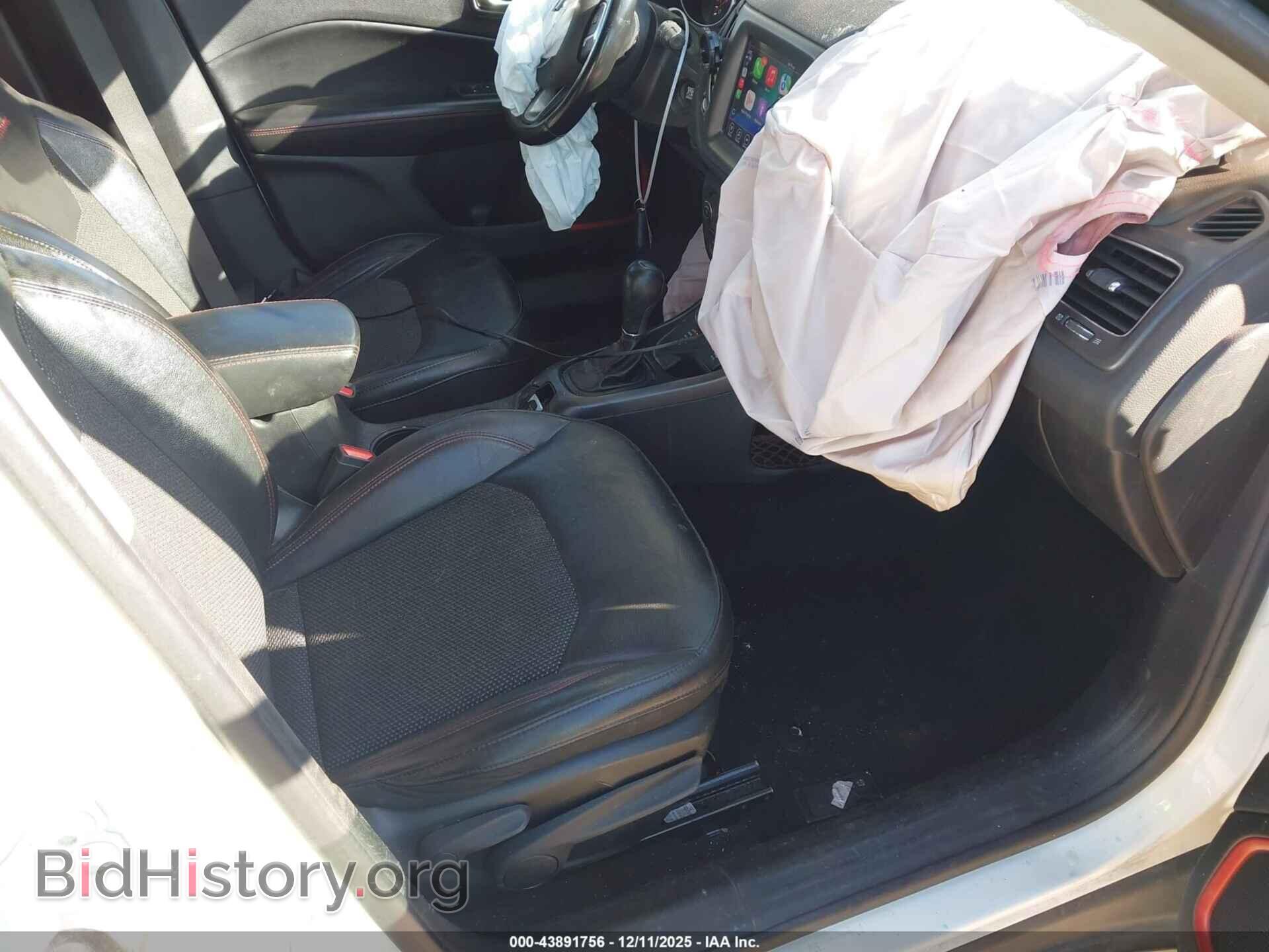 2020 JEEP COMPASS - VIN: 3C4NJDDB7LT184298 - Фото 5