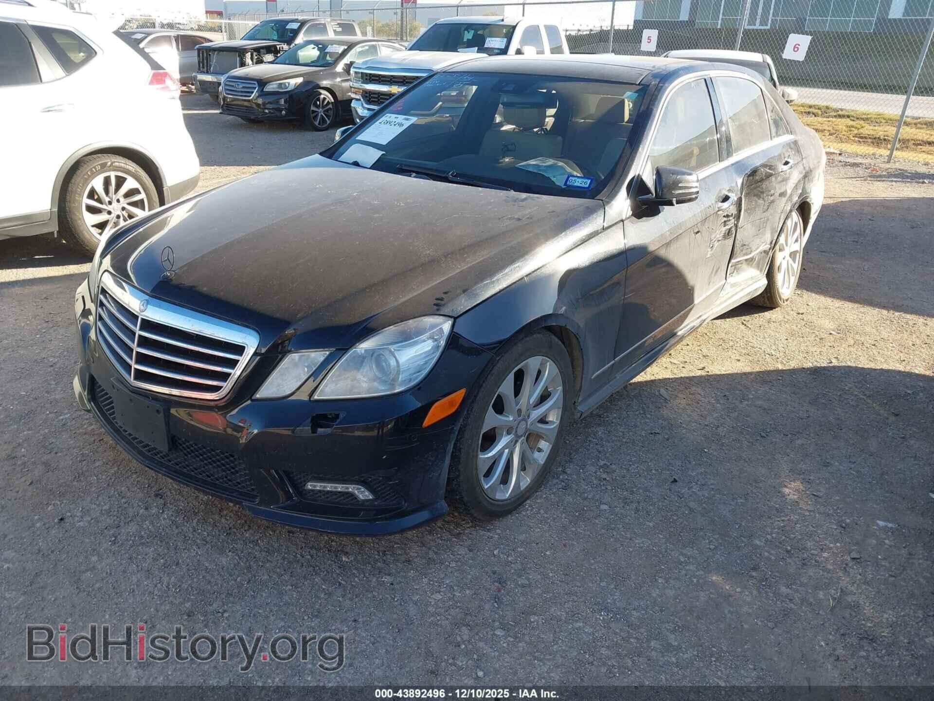 2010 MERCEDES-BENZ E 550 - VIN: WDDHF7CB9AA044779 - Фото 2