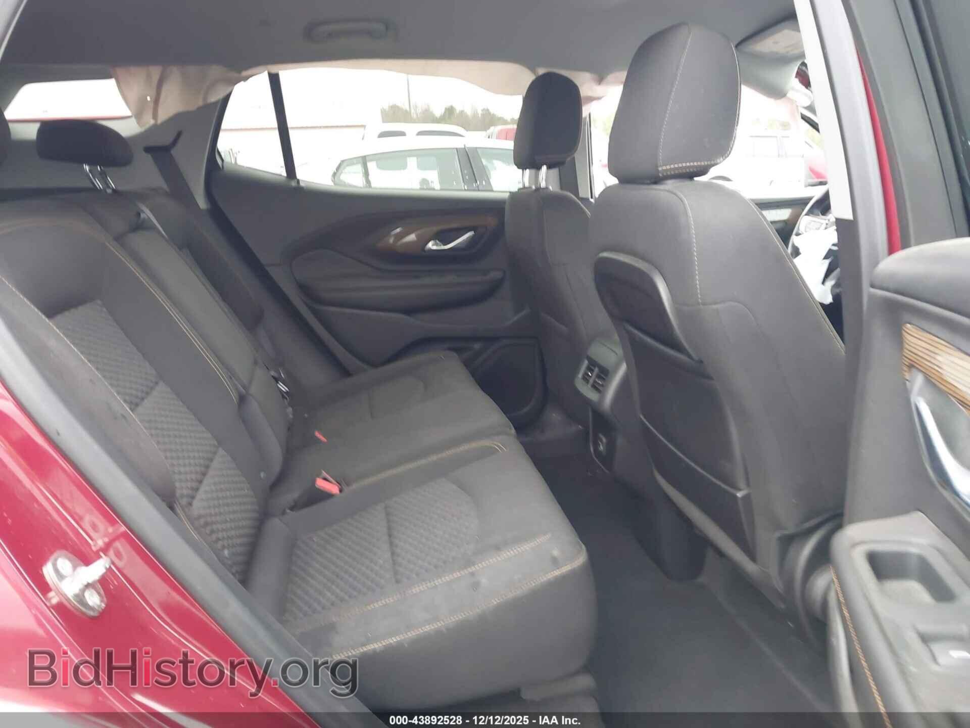 2018 GMC TERRAIN - VIN: 3GKALTEVXJL400738 - Photo 8