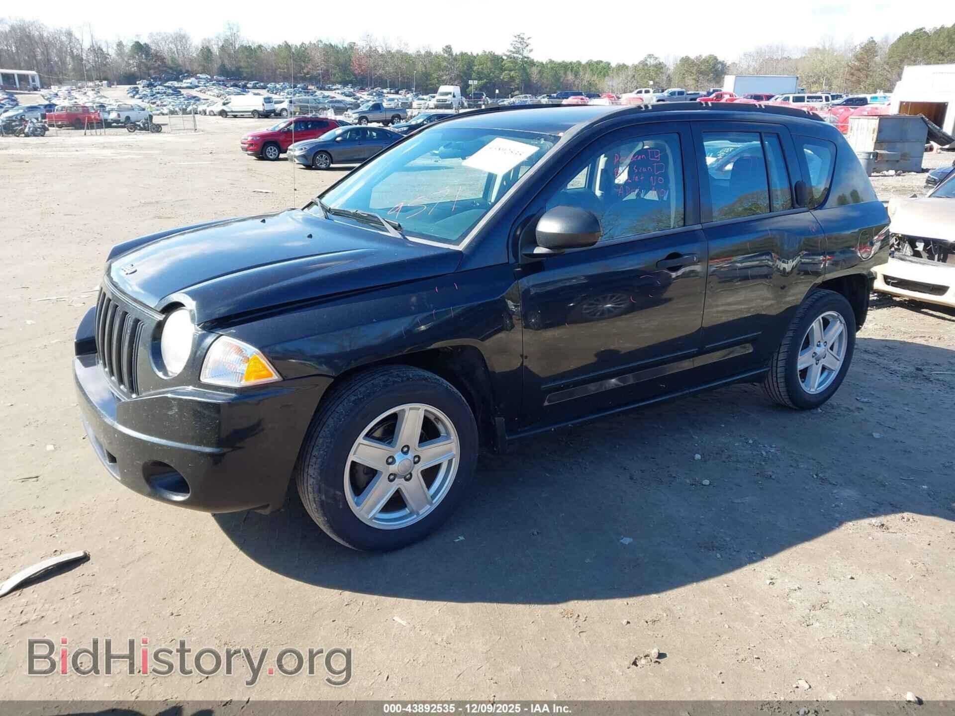 2010 JEEP COMPASS - VIN: 1J4NT4FB2AD515888 - Фото 2