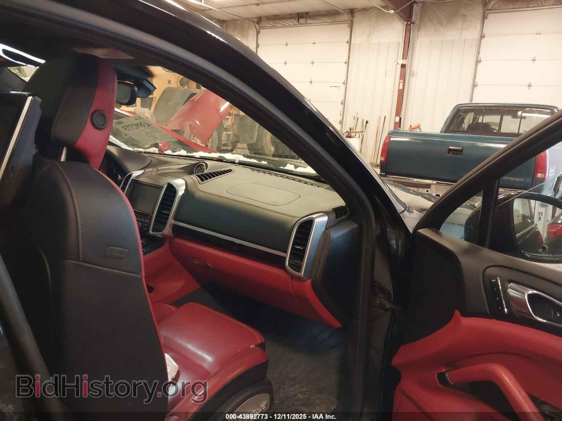 2016 PORSCHE CAYENNE - VIN: WP1AD2A2XGLA78894 - Фото 5
