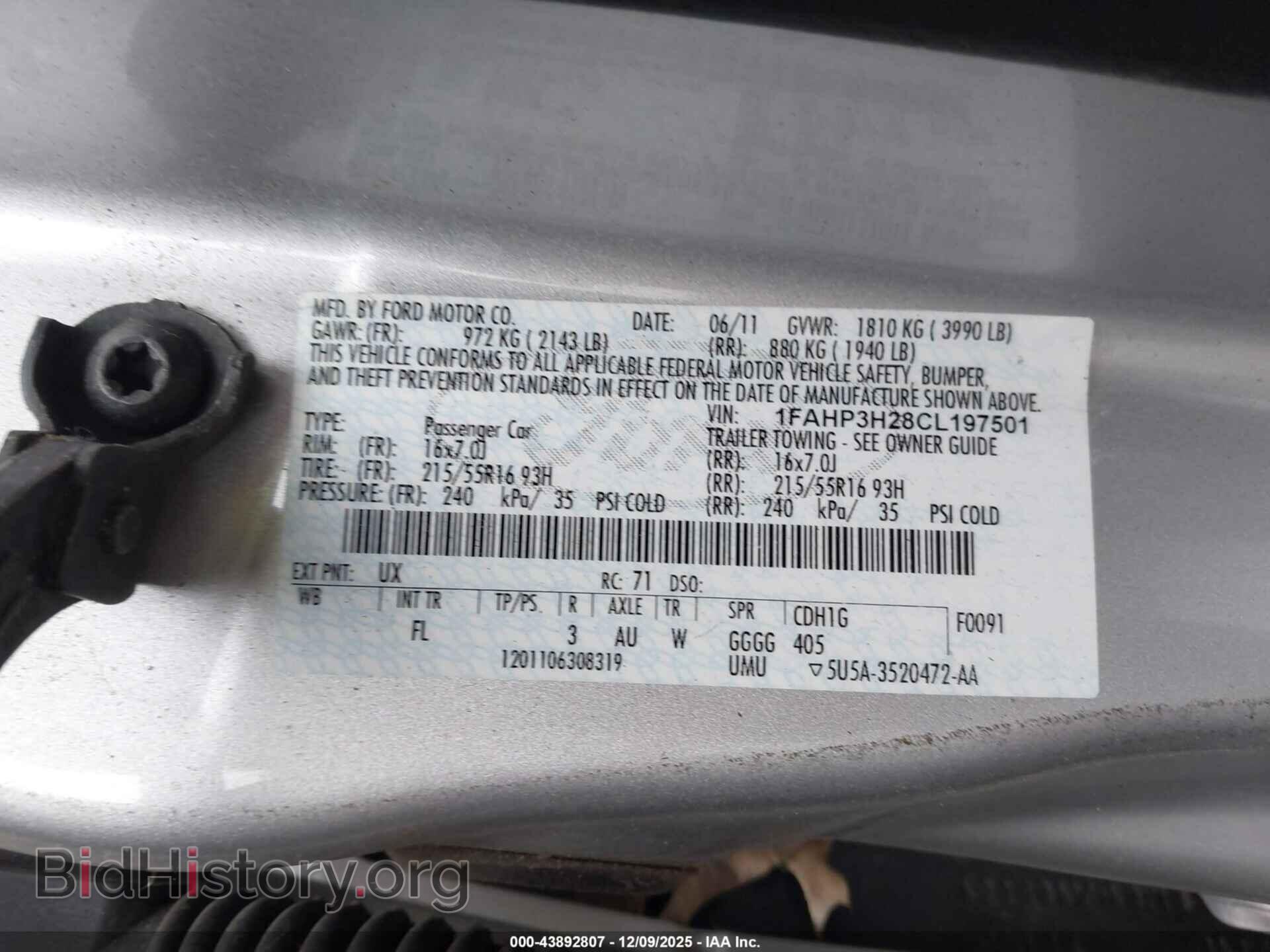 2012 FORD FOCUS - VIN: 1FAHP3H28CL197501 - Фото 9