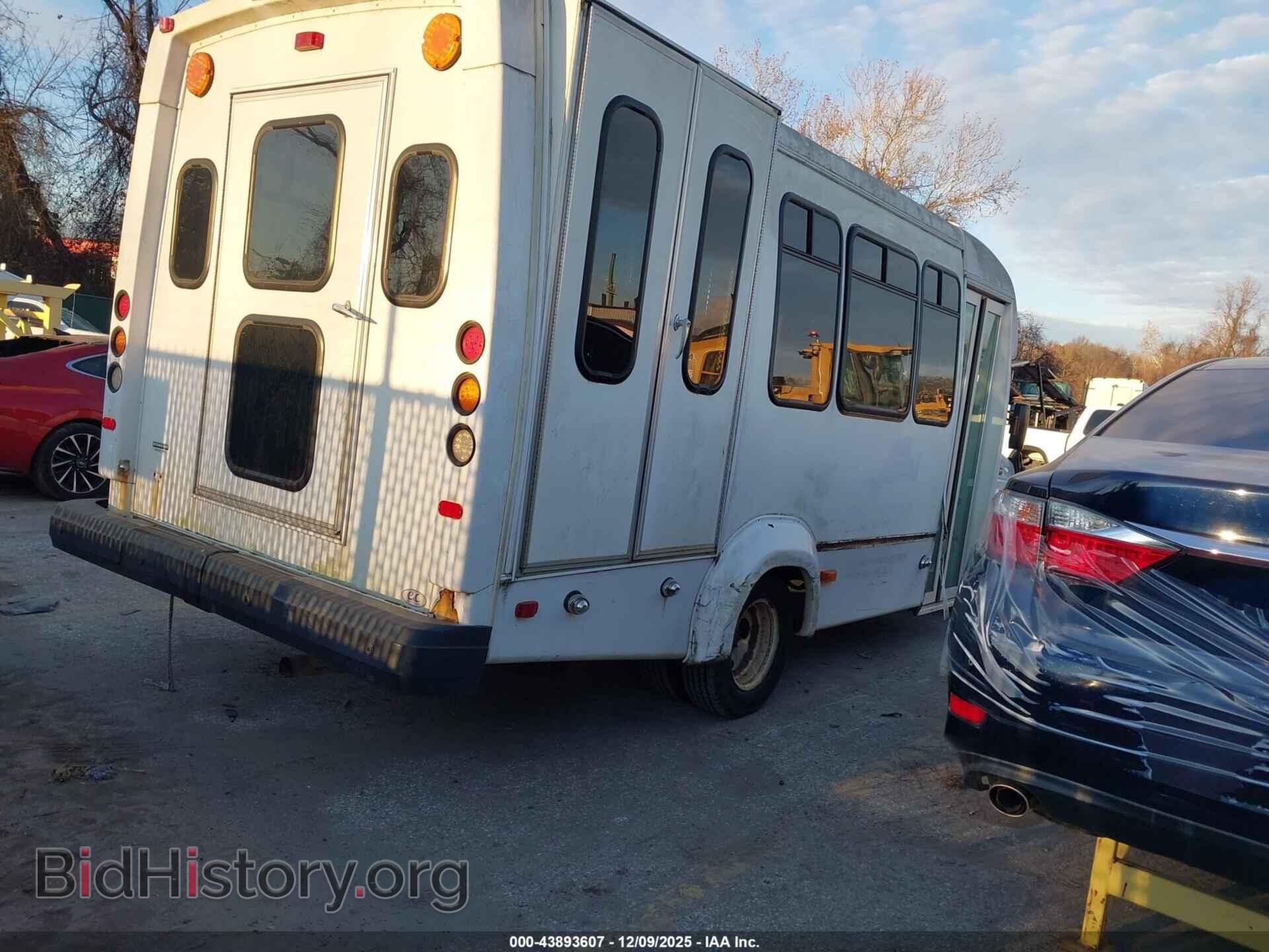 2014 FORD E-350 CUTAWAY - VIN: 1FDEE3FLXEDA75844 - Фото 4