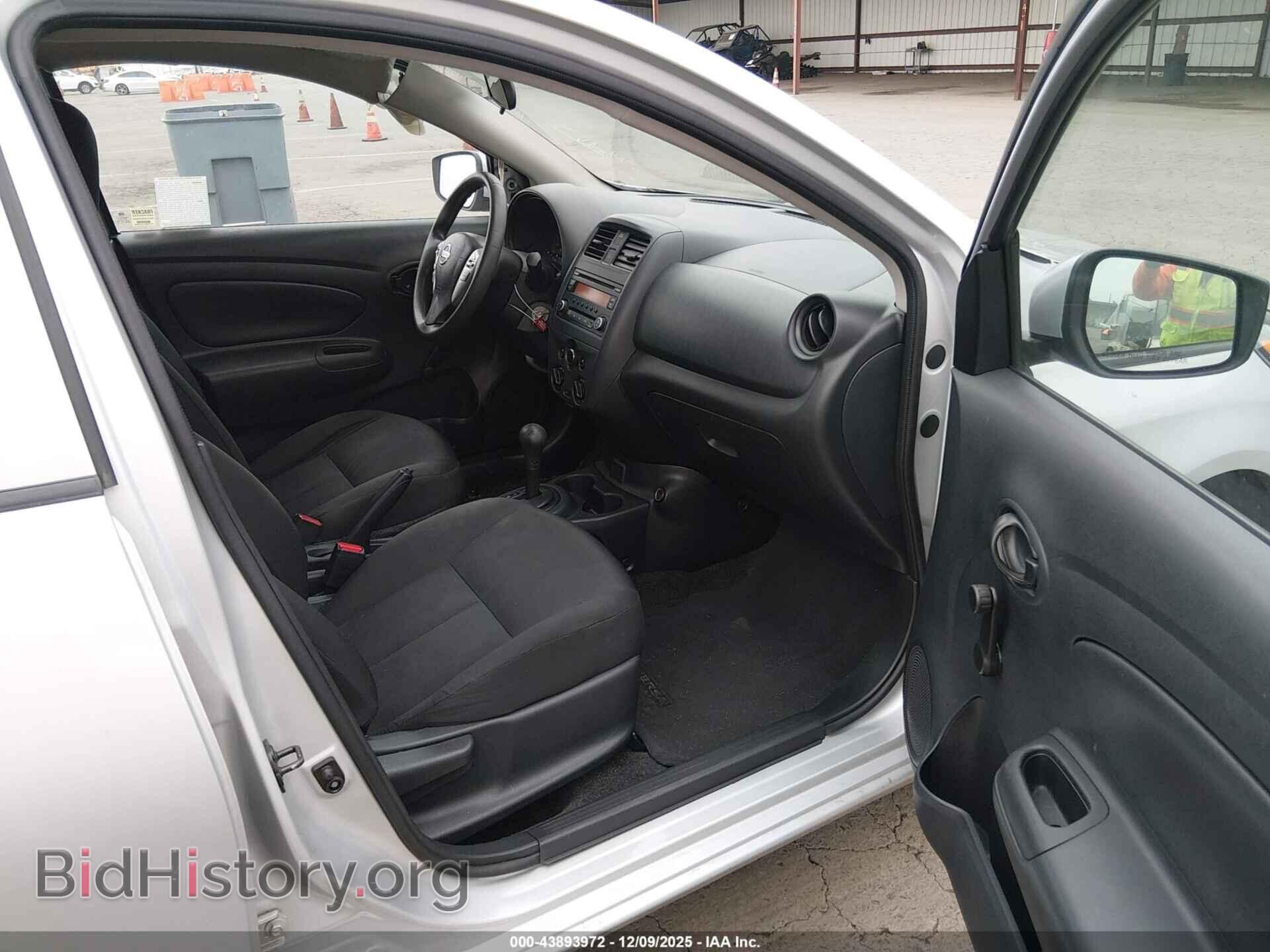2017 NISSAN VERSA - VIN: 3N1CN7AP3HL884634 - Фото 5