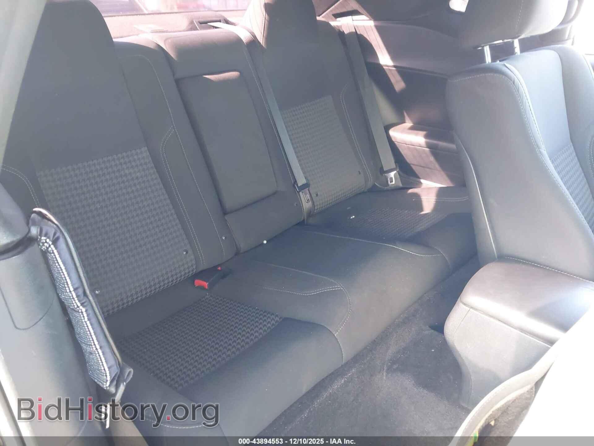 2018 DODGE CHALLENGER - VIN: 2C3CDZAG4JH262817 - Photo 8