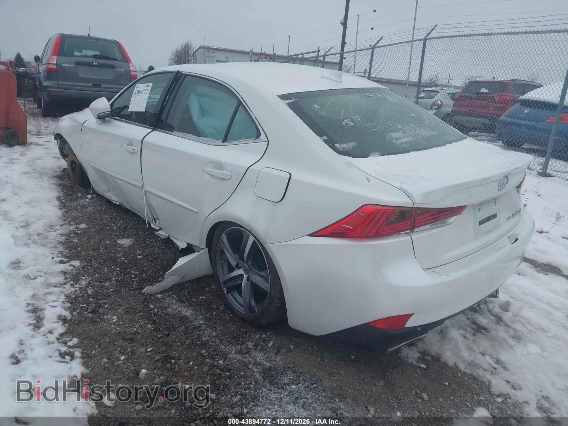 2017 LEXUS IS 300 - VIN: JTHCM1D20H5016375 - Photo 3