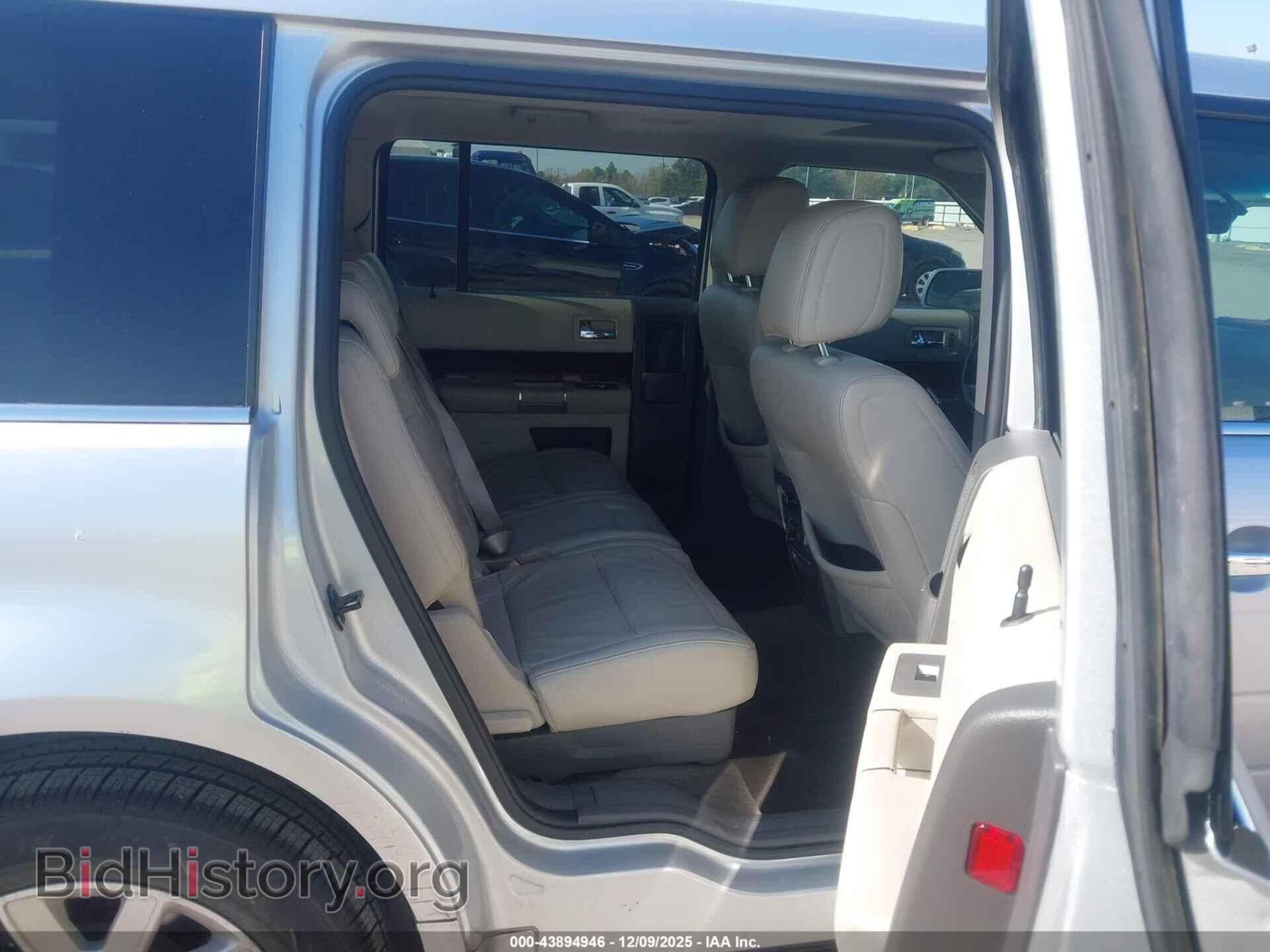 2010 FORD FLEX - VIN: 2FMGK5CC8ABB28879 - Photo 8
