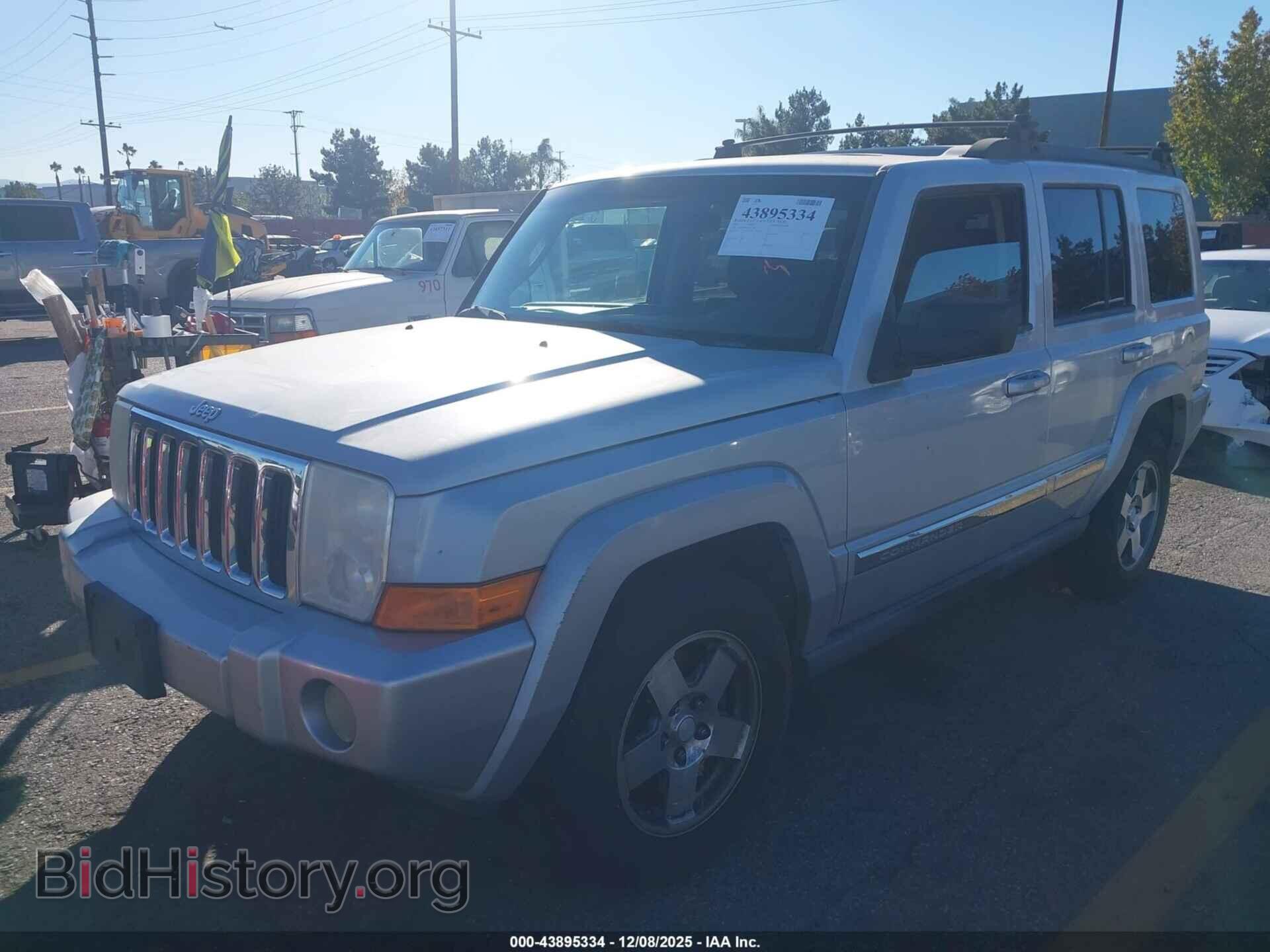 2010 JEEP COMMANDER - VIN: 1J4RG4GK0AC112941 - Фото 2