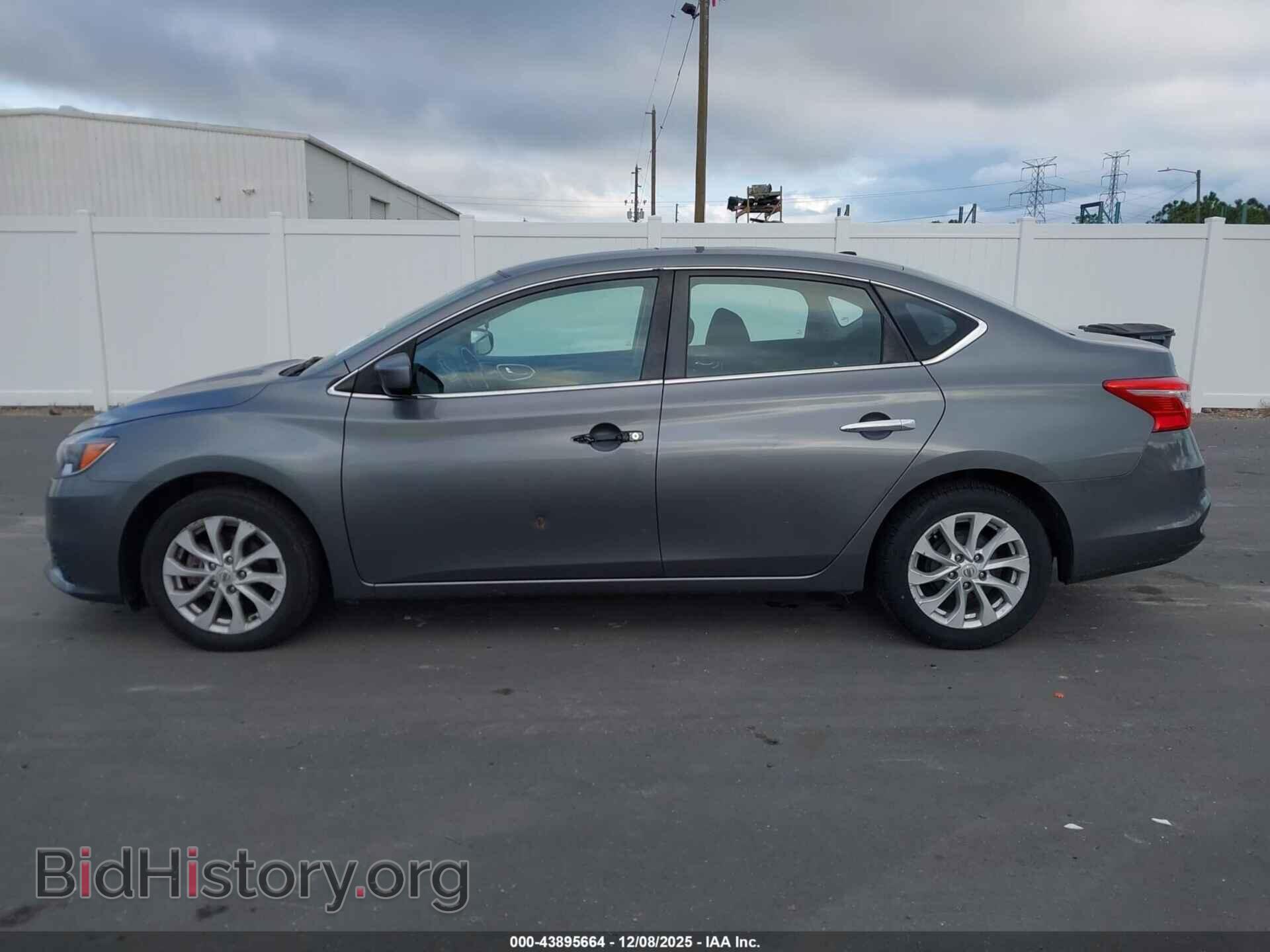 2019 NISSAN SENTRA - VIN: 3N1AB7AP3KL622667 - Фото 14