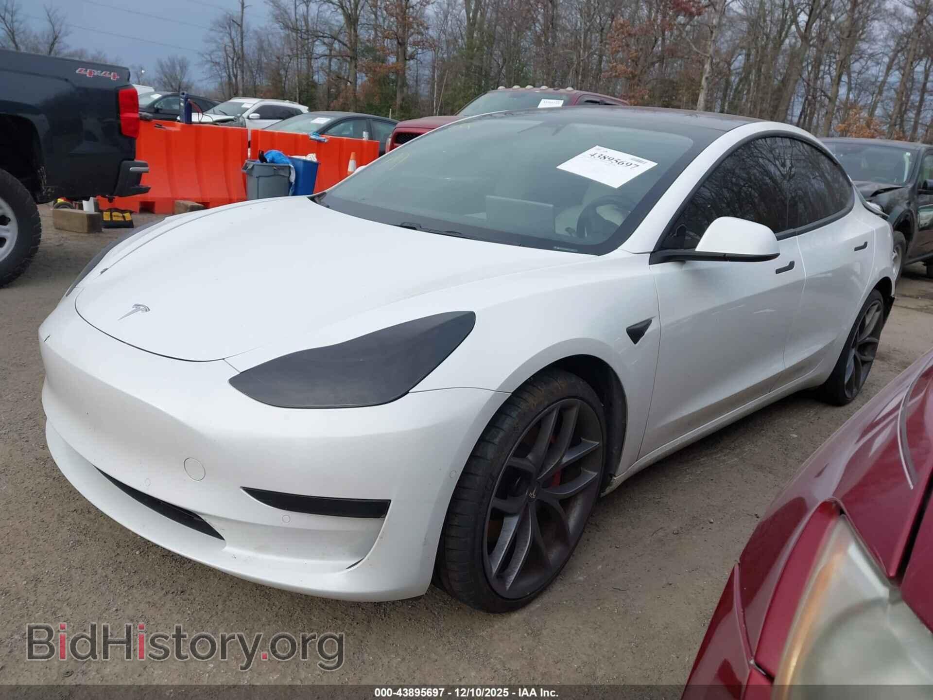 2018 TESLA MODEL 3 - VIN: 5YJ3E1EB8JF074607 - Photo 2