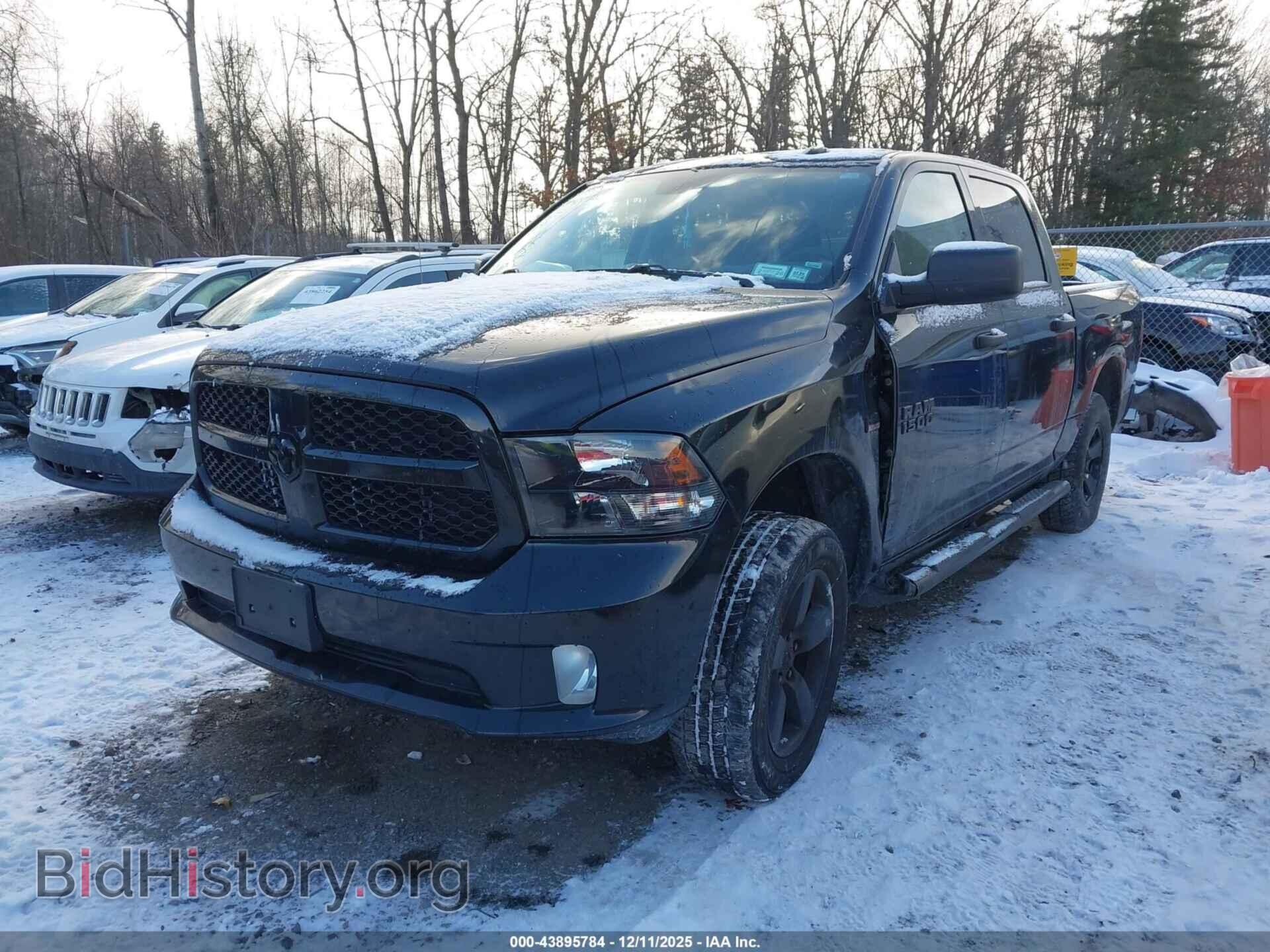 2017 RAM 1500 - VIN: 3C6RR7KT3HG594725 - Фото 6