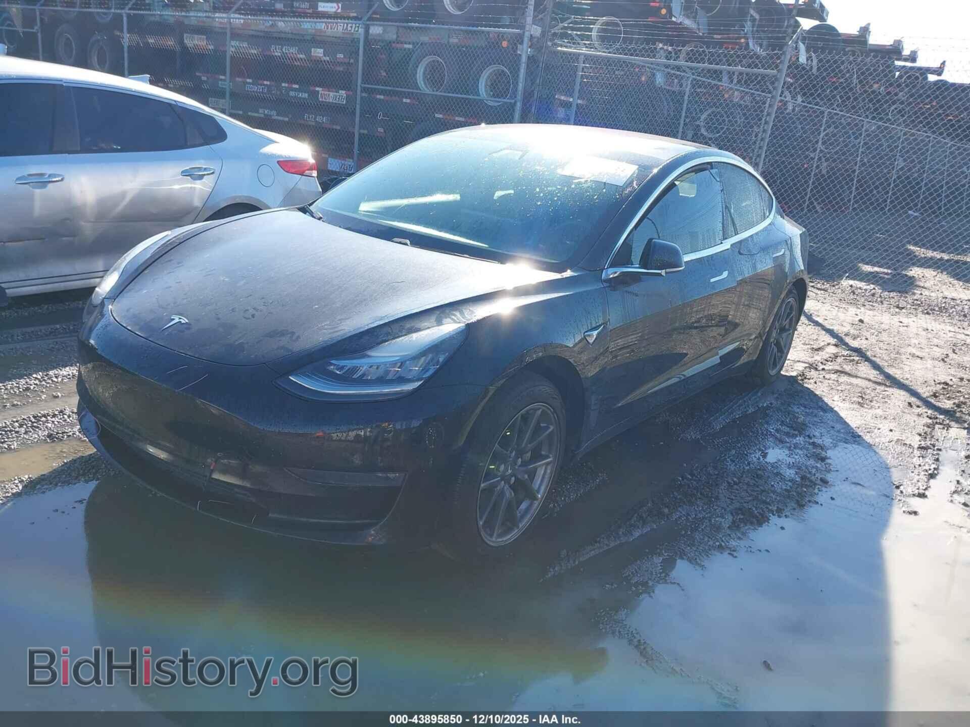 2018 TESLA MODEL 3 - VIN: 5YJ3E1EA5JF033780 - Photo 2