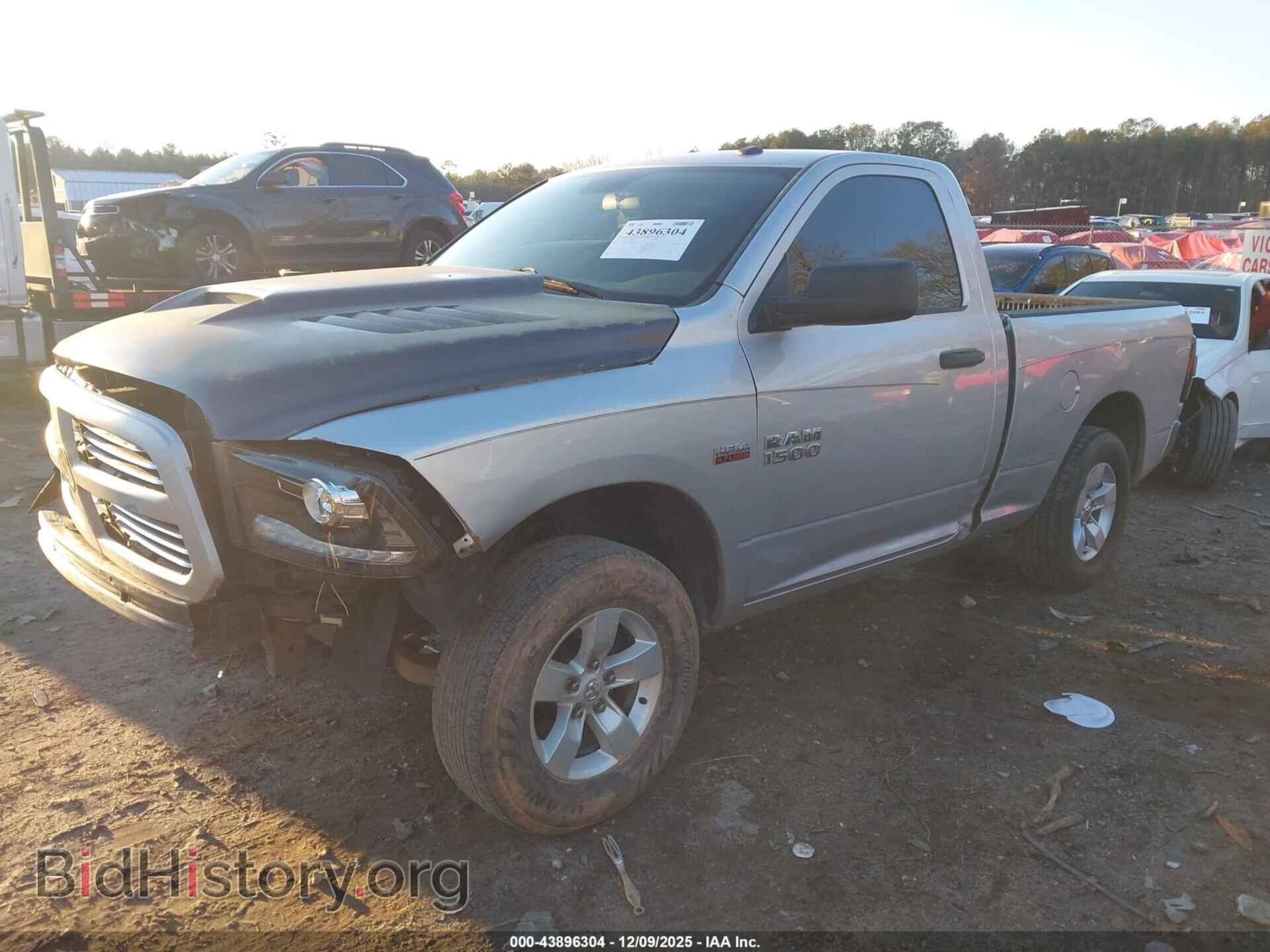 2015 RAM 1500 - VIN: 3C6JR6AT4FG665677 - Фото 2