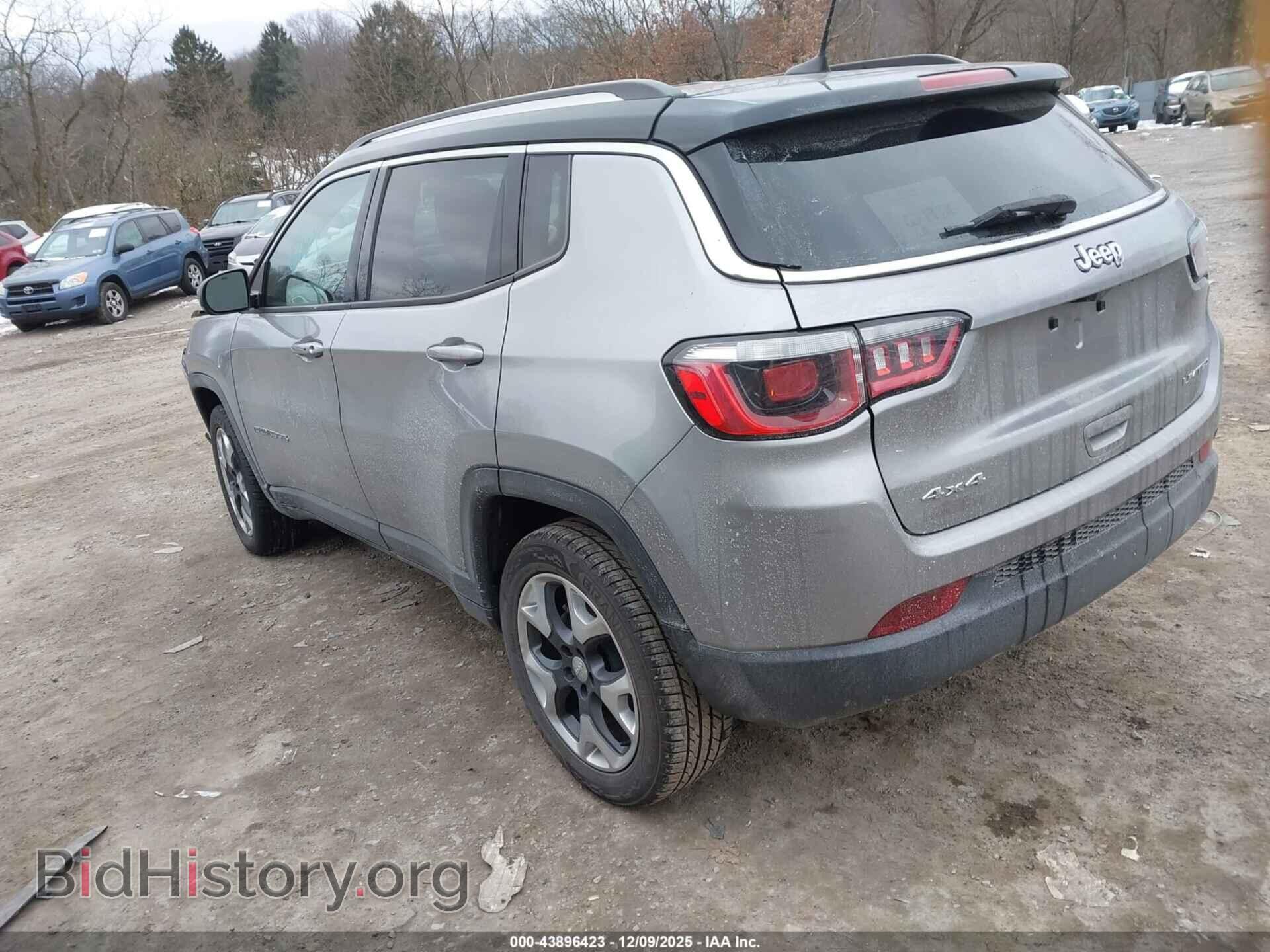 2019 JEEP COMPASS - VIN: 3C4NJDCB2KT724186 - Фото 3