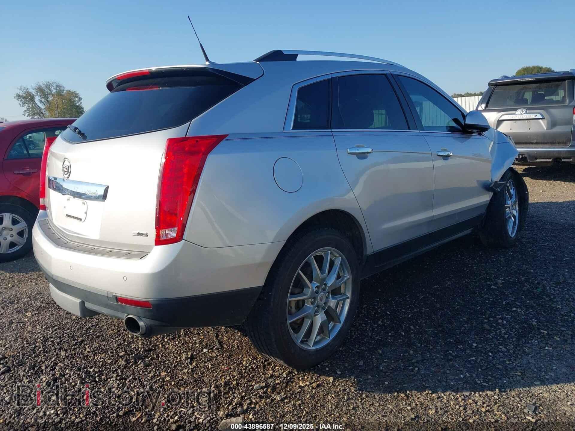 2013 CADILLAC SRX - VIN: 3GYFNEE30DS509140 - Фото 4