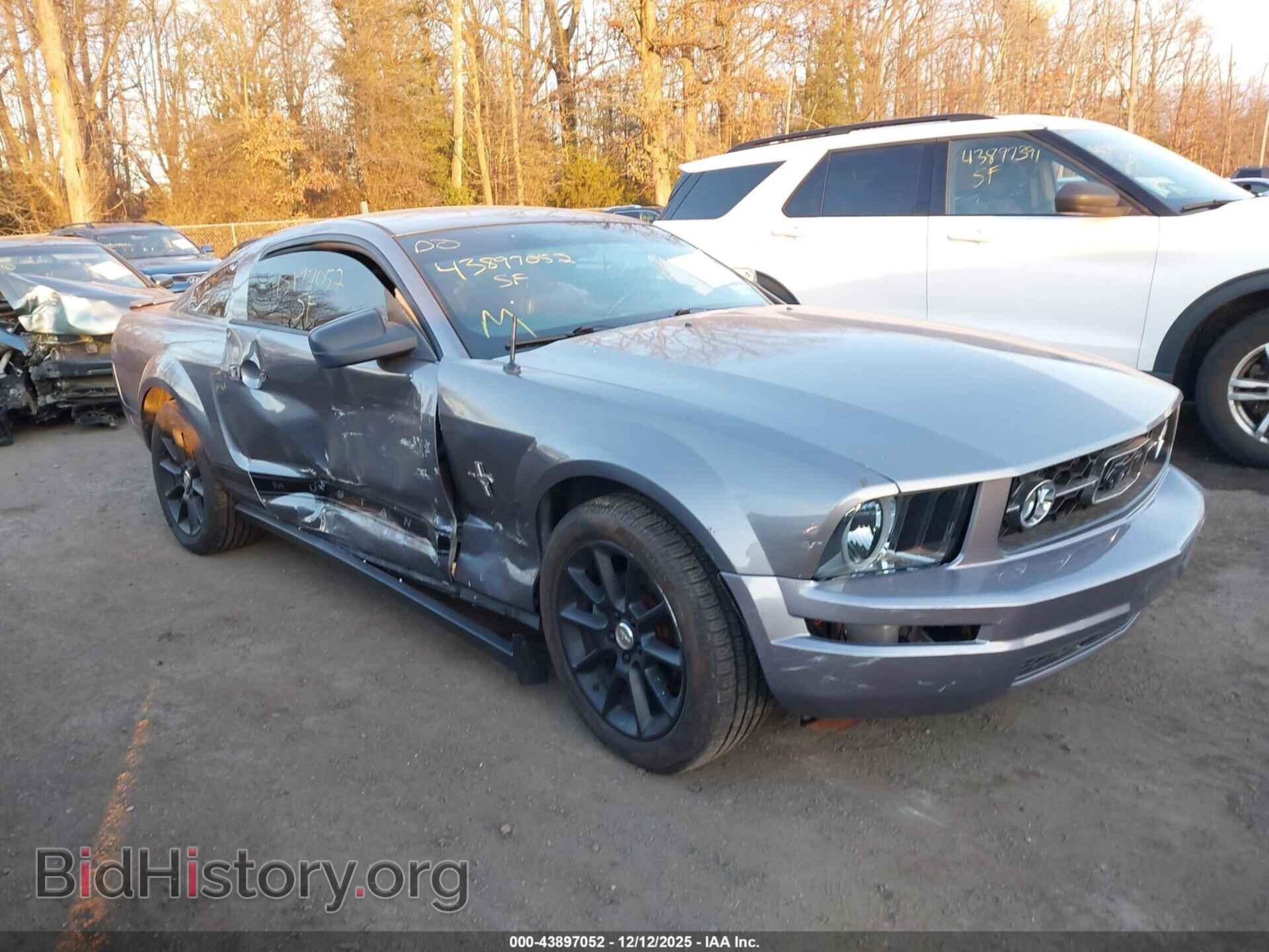 Photo 1ZVFT80NX75341573 - FORD MUSTANG 2007
