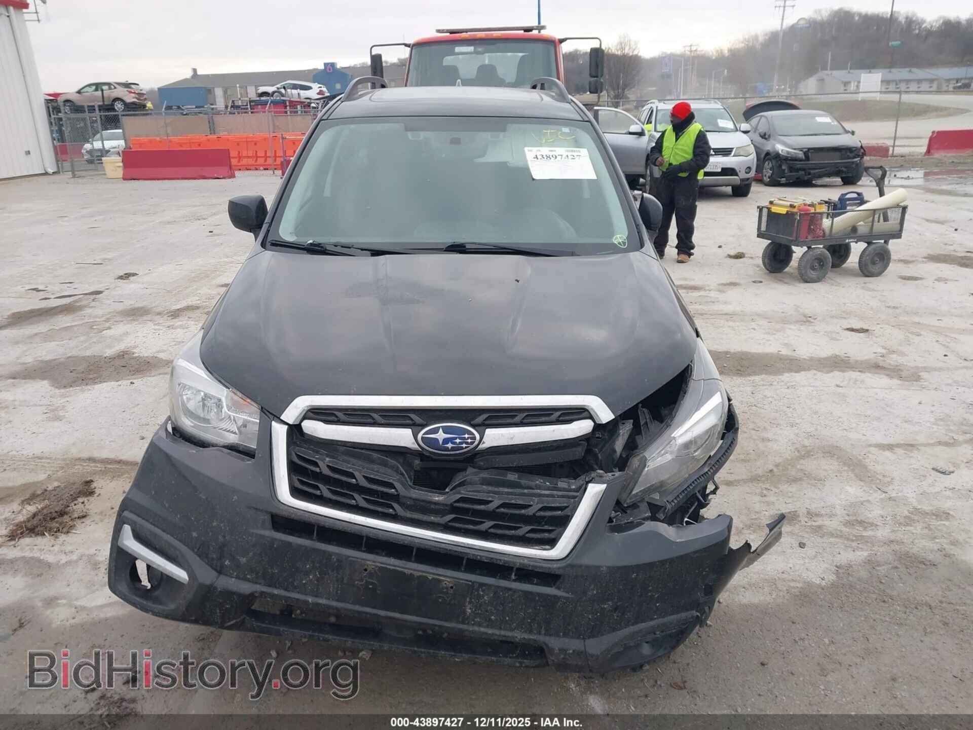 2018 SUBARU FORESTER - VIN: JF2SJAGC8JH504134 - Фото 13