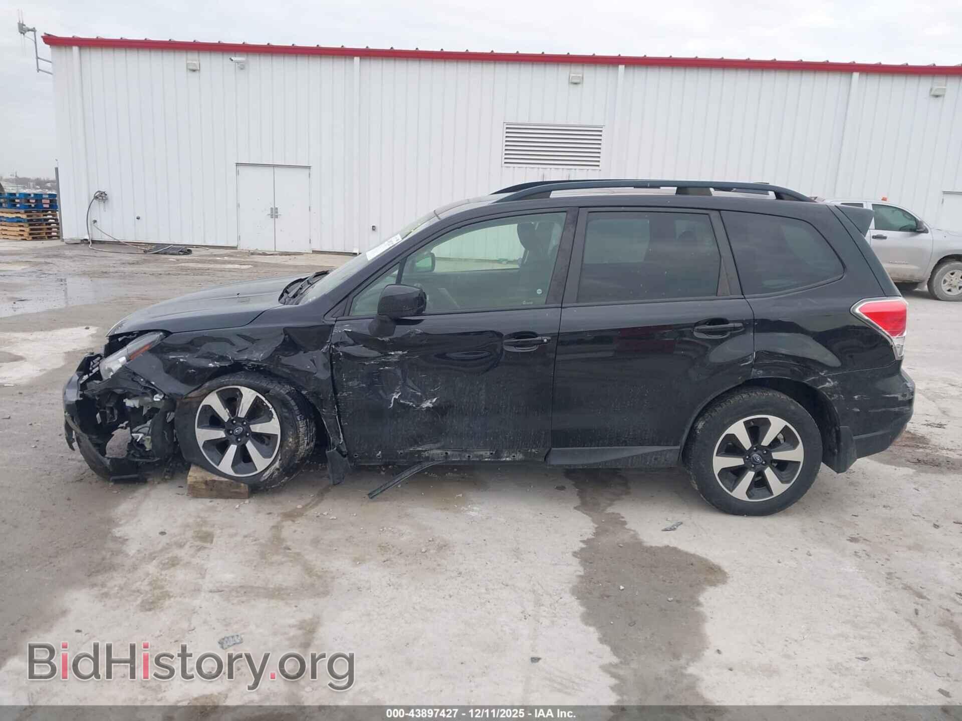 2018 SUBARU FORESTER - VIN: JF2SJAGC8JH504134 - Фото 15