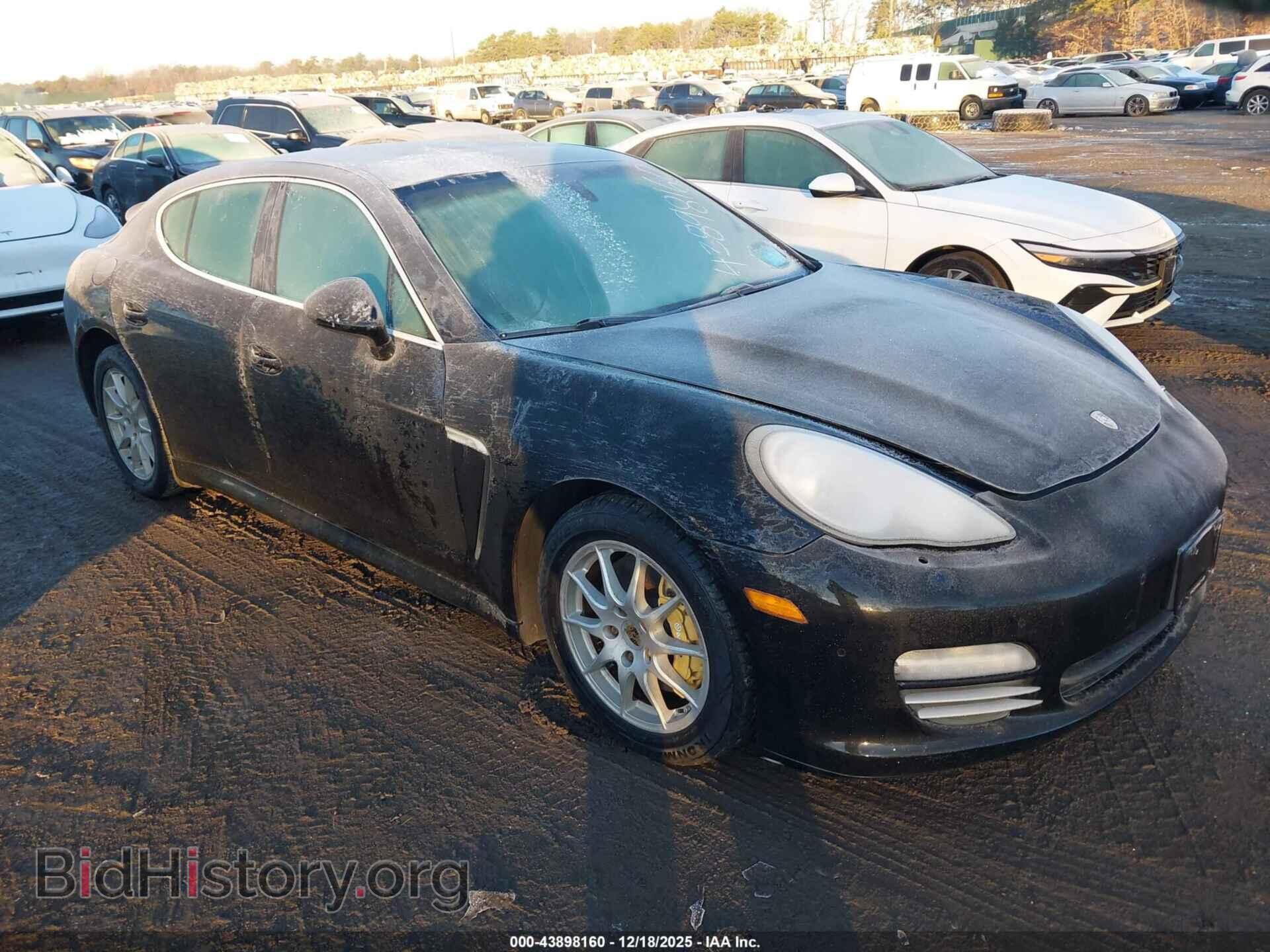 Photo WP0AB2A73BL061706 - PORSCHE PANAMERA 2011