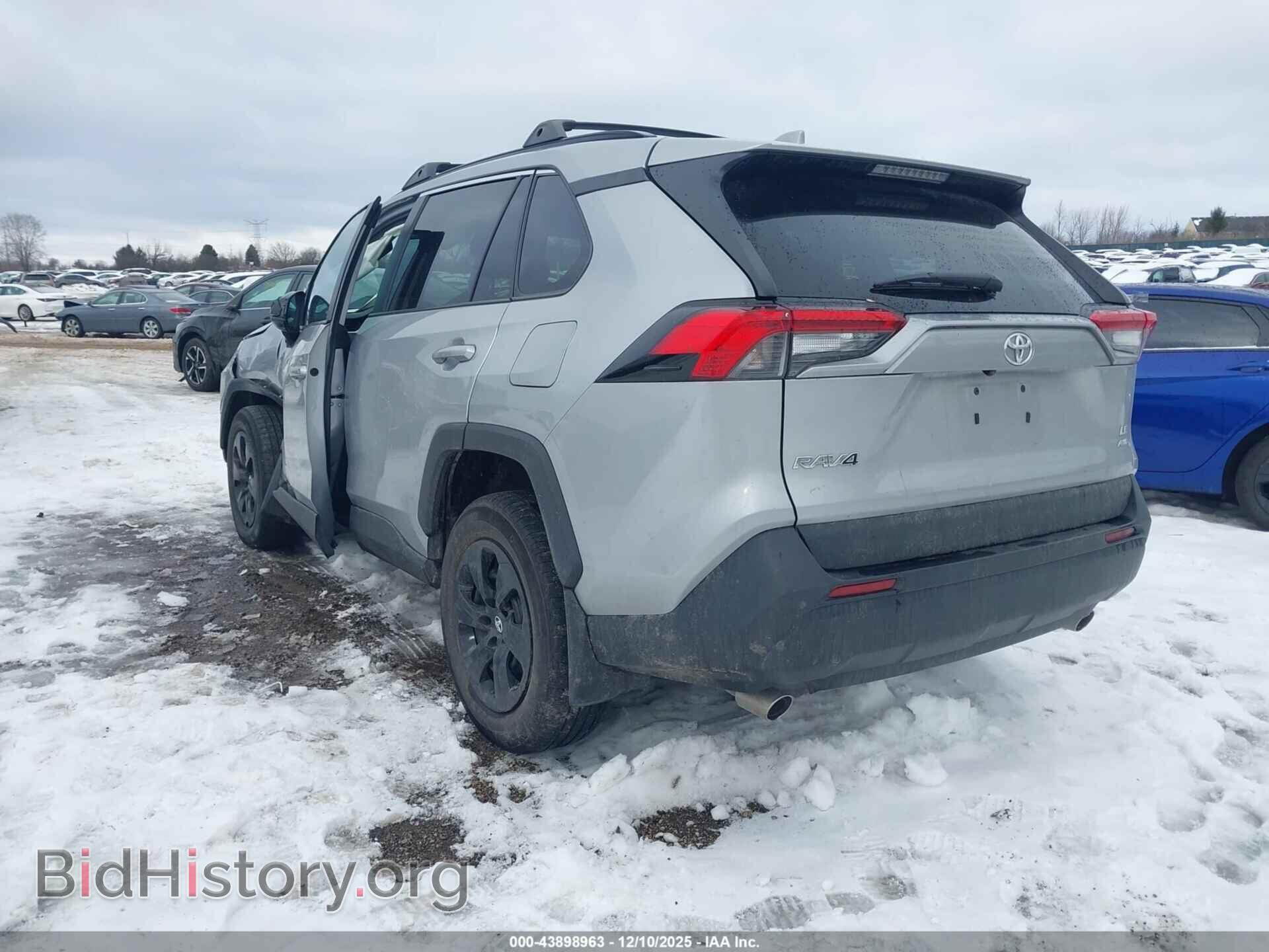 2021 TOYOTA RAV4 - VIN: 2T3F1RFVXMW229897 - Фото 3