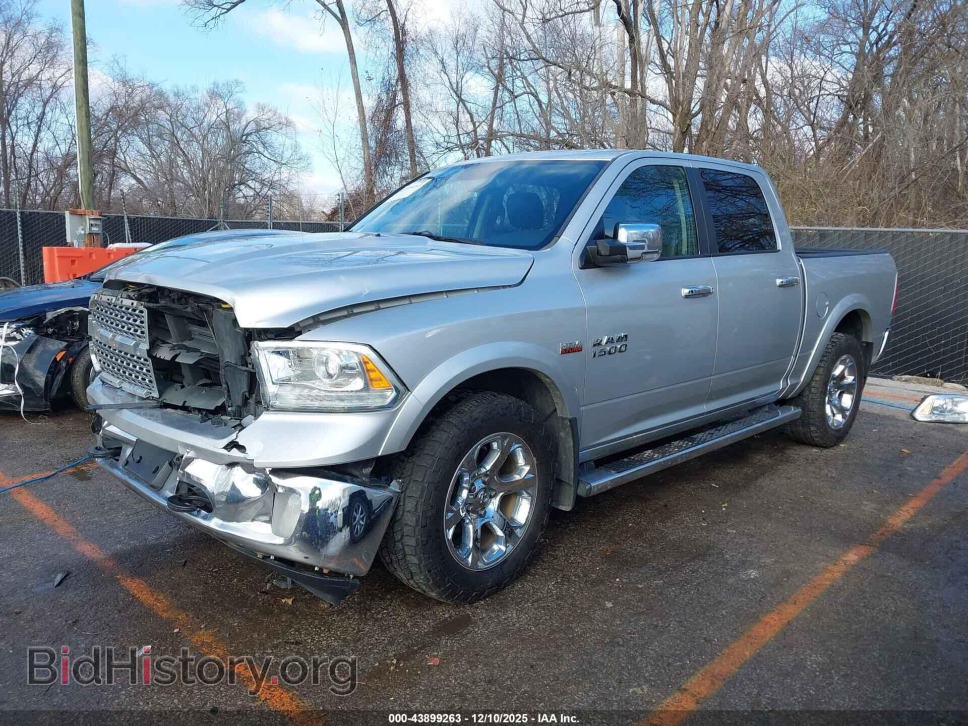 2016 RAM 1500 - VIN: 1C6RR7NT4GS147064 - Фото 2