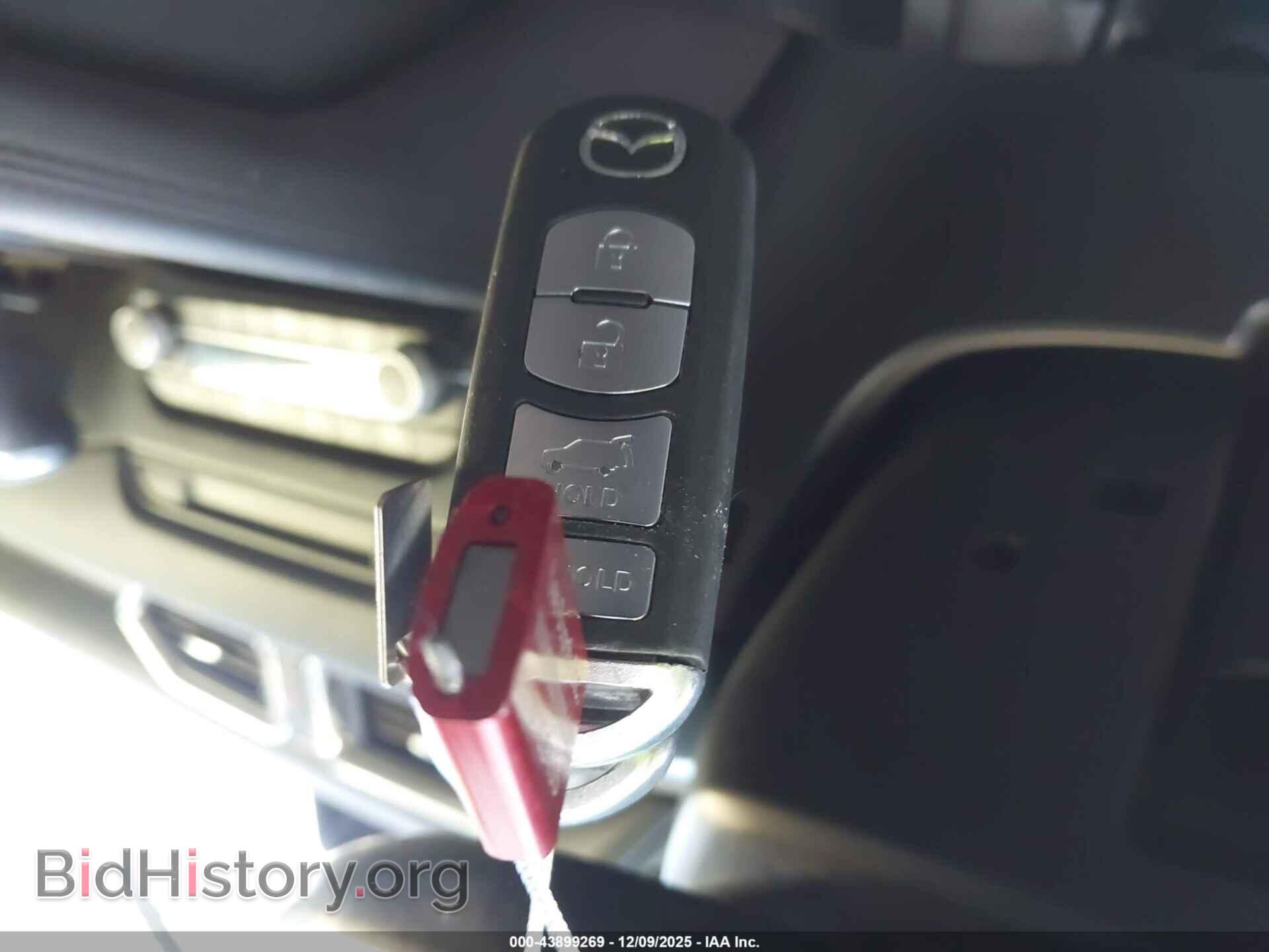 2019 MAZDA CX-5 - VIN: JM3KFBE21K0652584 - Фото 11