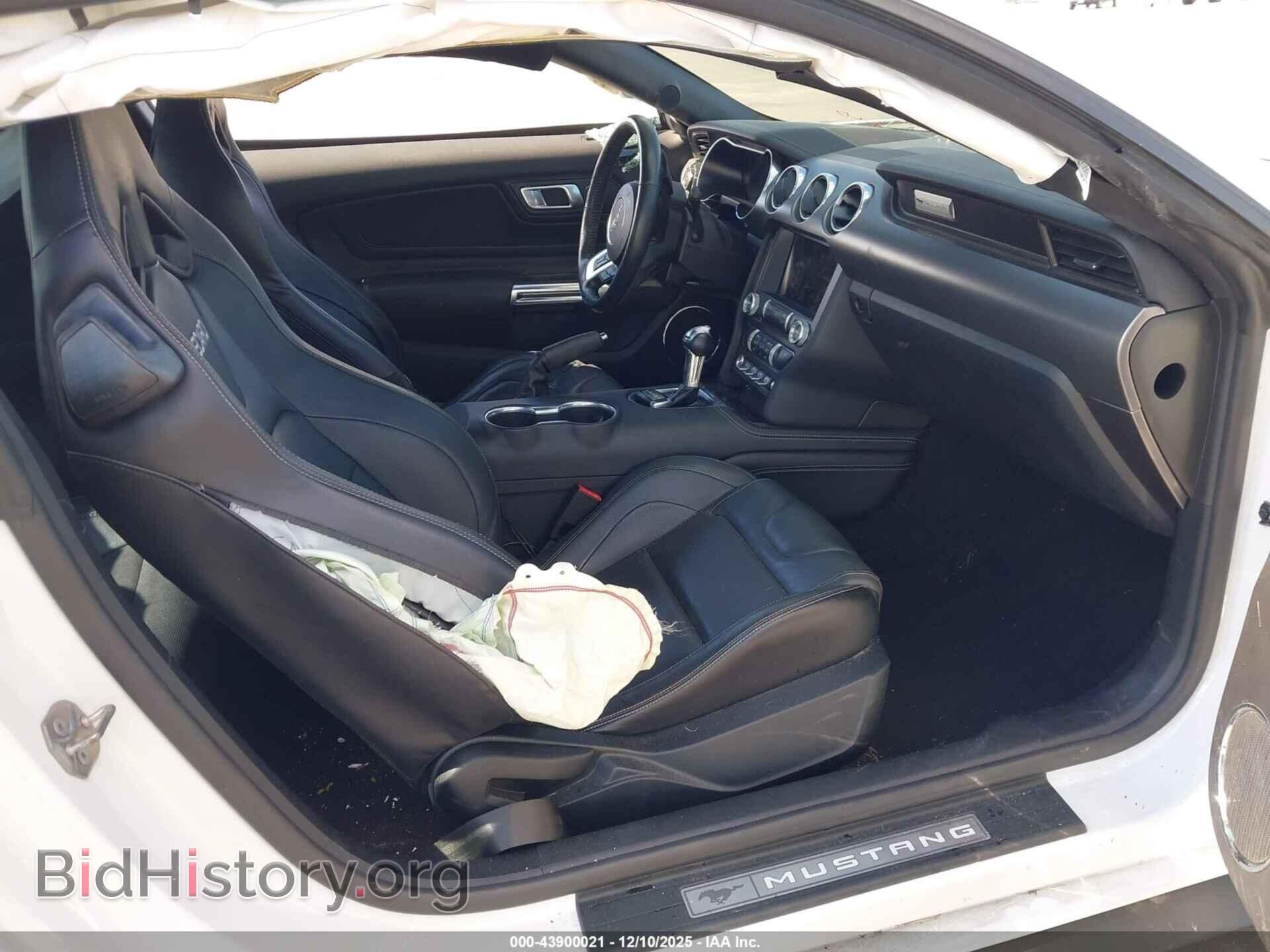 2021 FORD MUSTANG - VIN: 1FA6P8CFXM5143556 - Фото 5