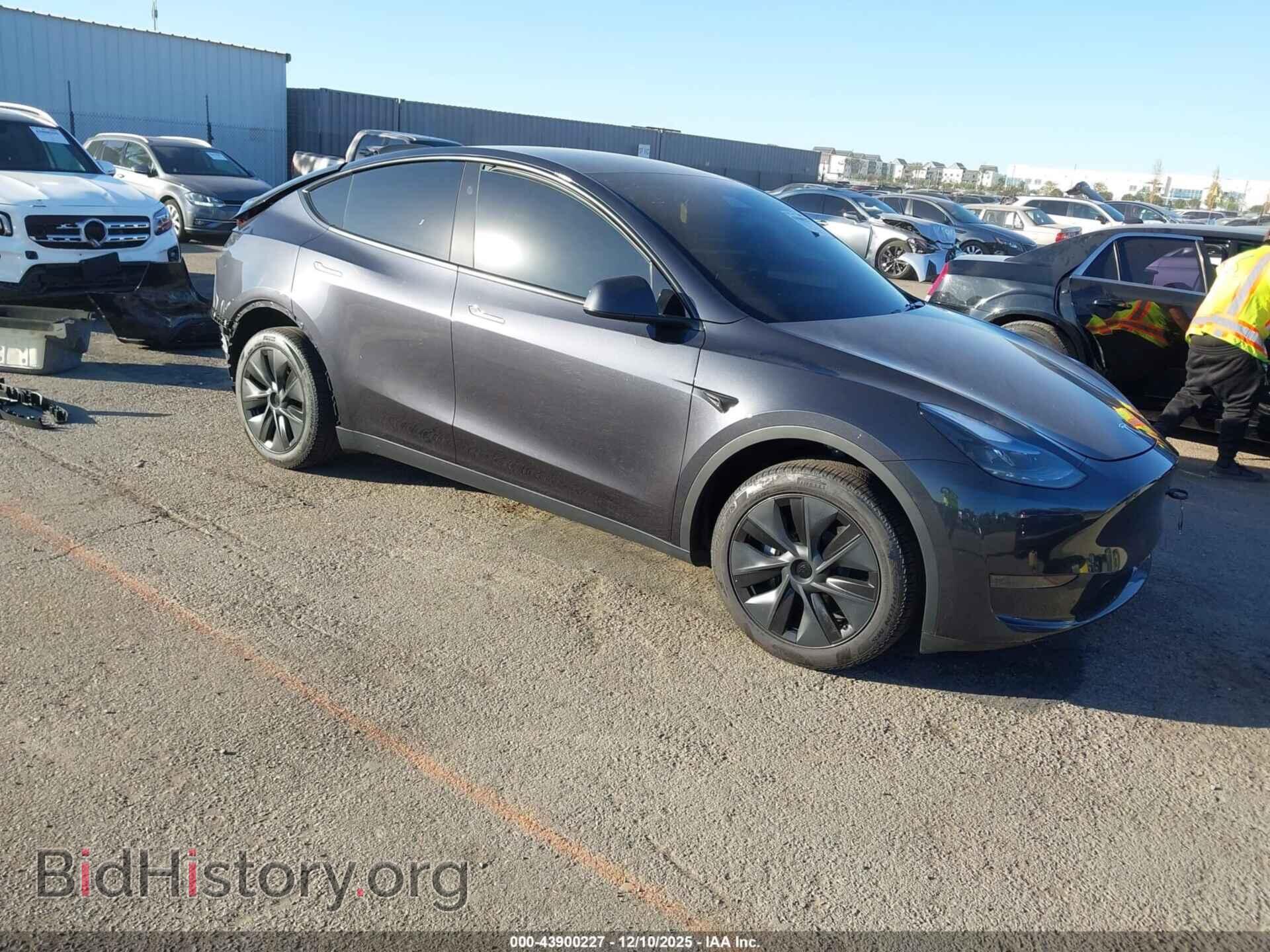 Фотография 7SAYGDED6RF149676 - TESLA MODEL Y 2024