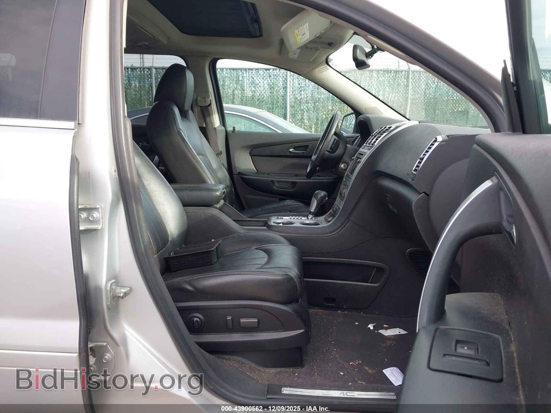 2010 GMC ACADIA - VIN: 1GKLRNED8AJ164026 - Фото 5