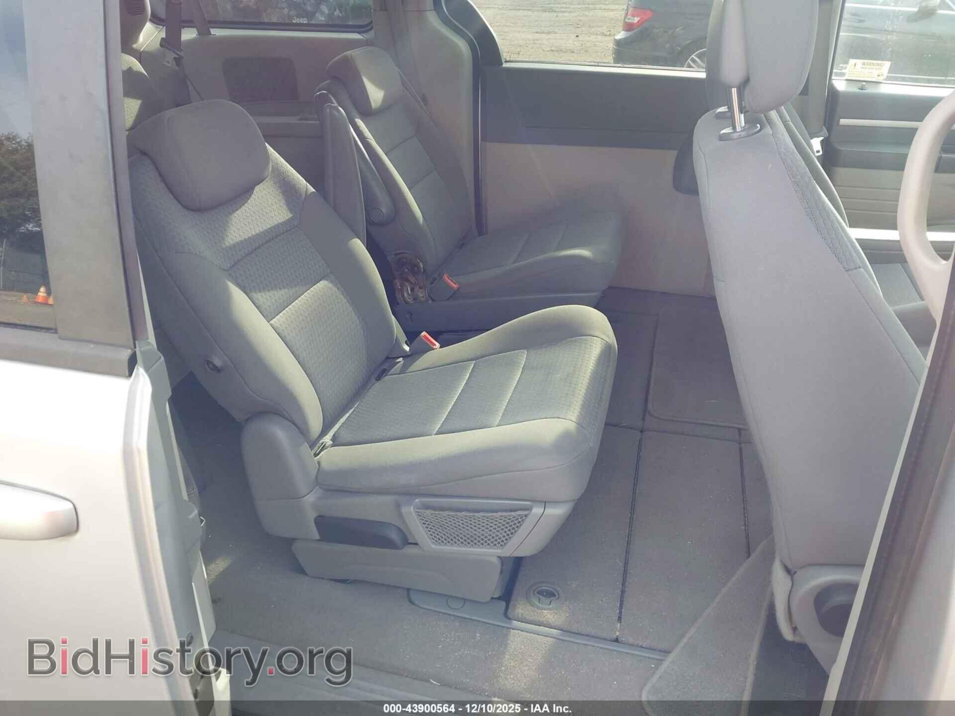 2010 DODGE GRAND CARAVAN - VIN: 2D4RN4DE8AR478327 - Фото 8