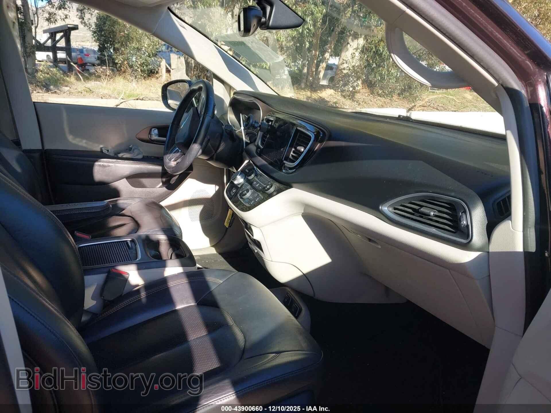 2017 CHRYSLER PACIFICA - VIN: 2C4RC1EG8HR506073 - Фото 5