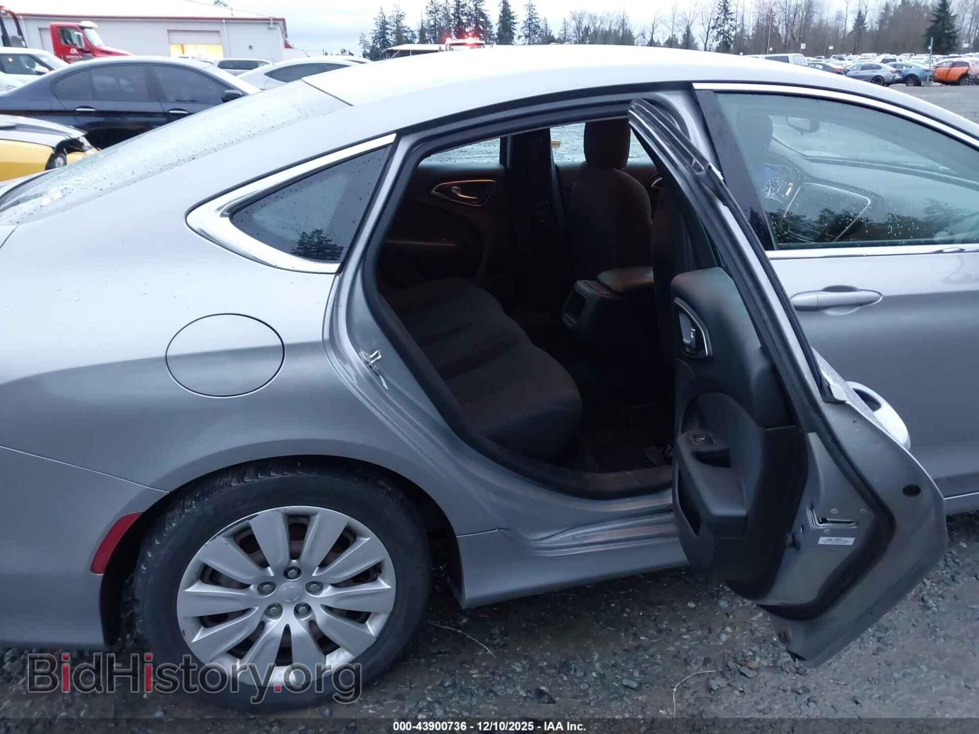 2016 CHRYSLER 200 - VIN: 1C3CCCFB4GN121257 - Фото 8