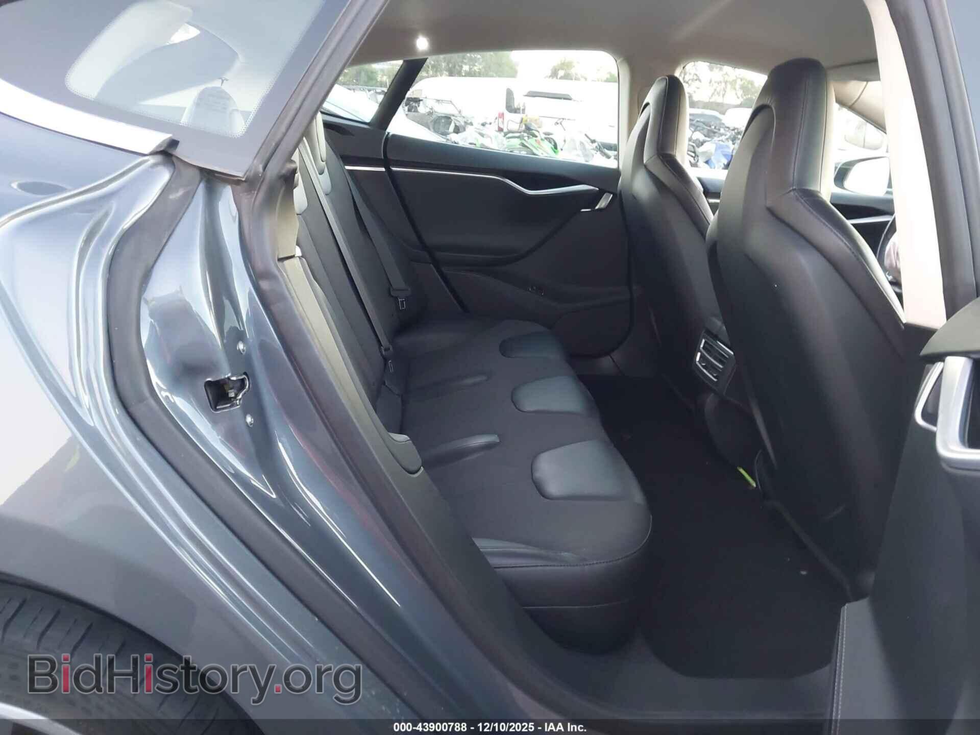 2013 TESLA MODEL S - VIN: 5YJSA1CNXDFP27124 - Photo 8