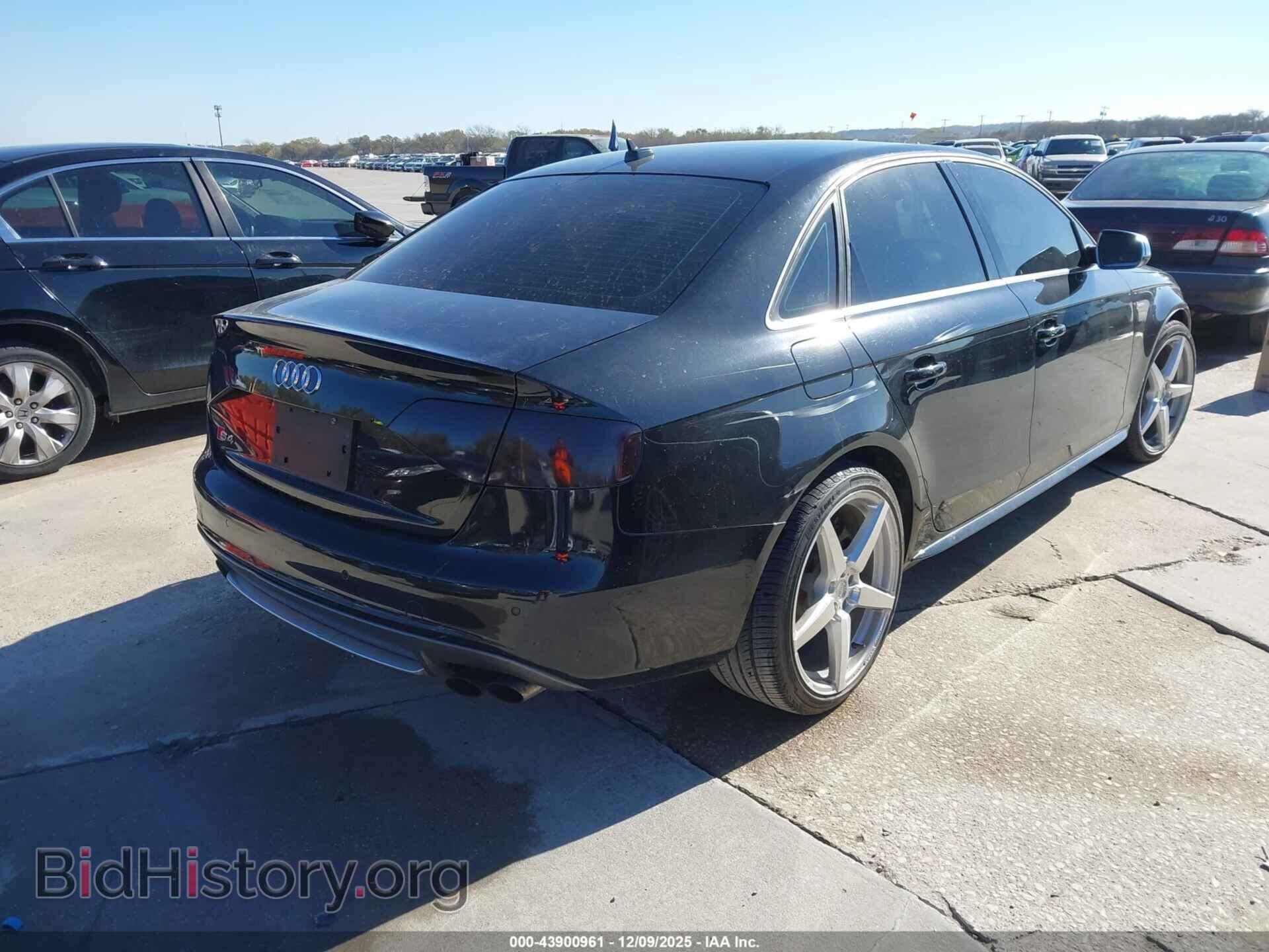 2012 AUDI S4 - VIN: WAUDGAFL1CA005577 - Photo 4