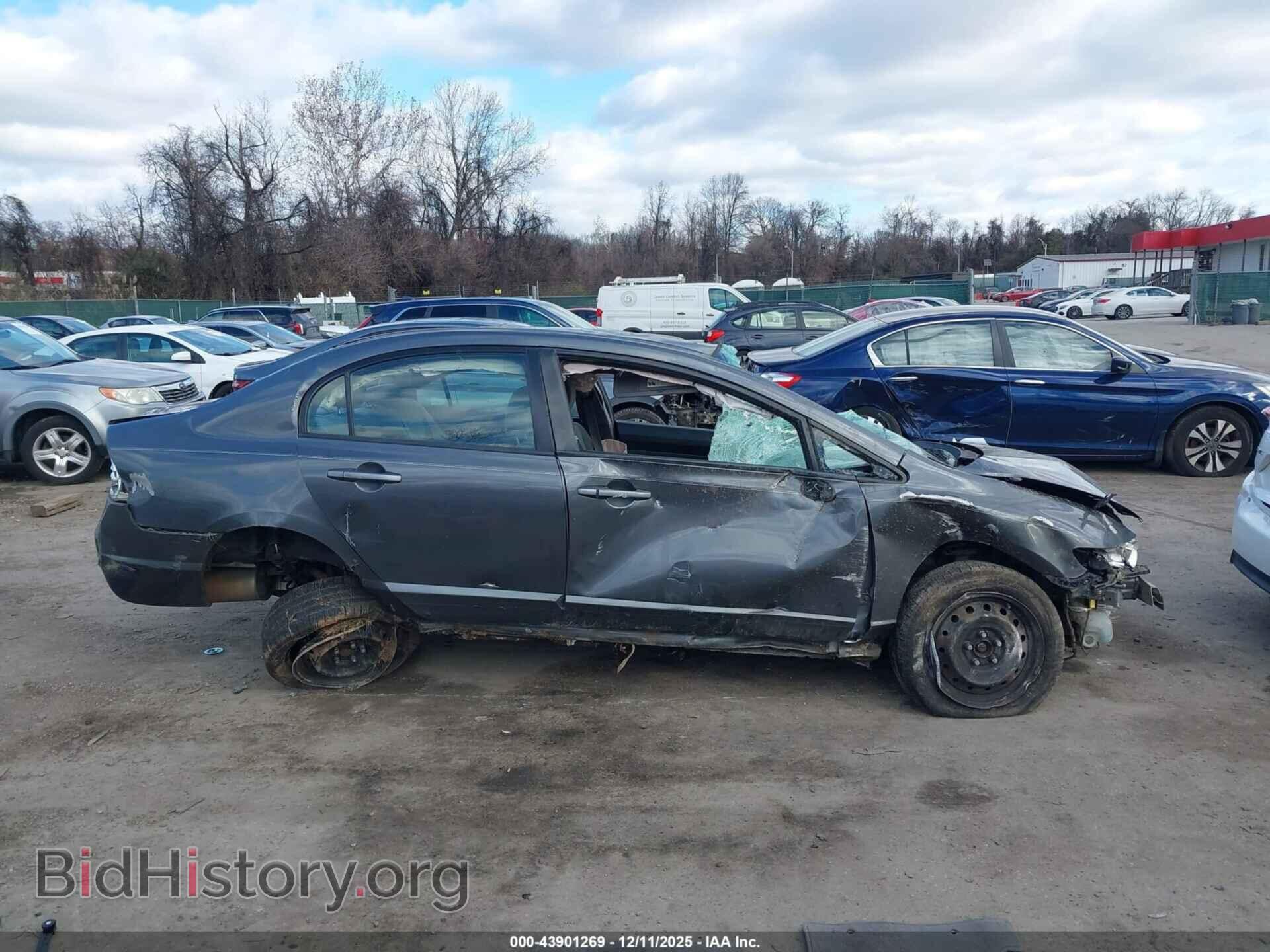 2010 HONDA CIVIC - VIN: 2HGFA1F58AH320066 - Фото 12