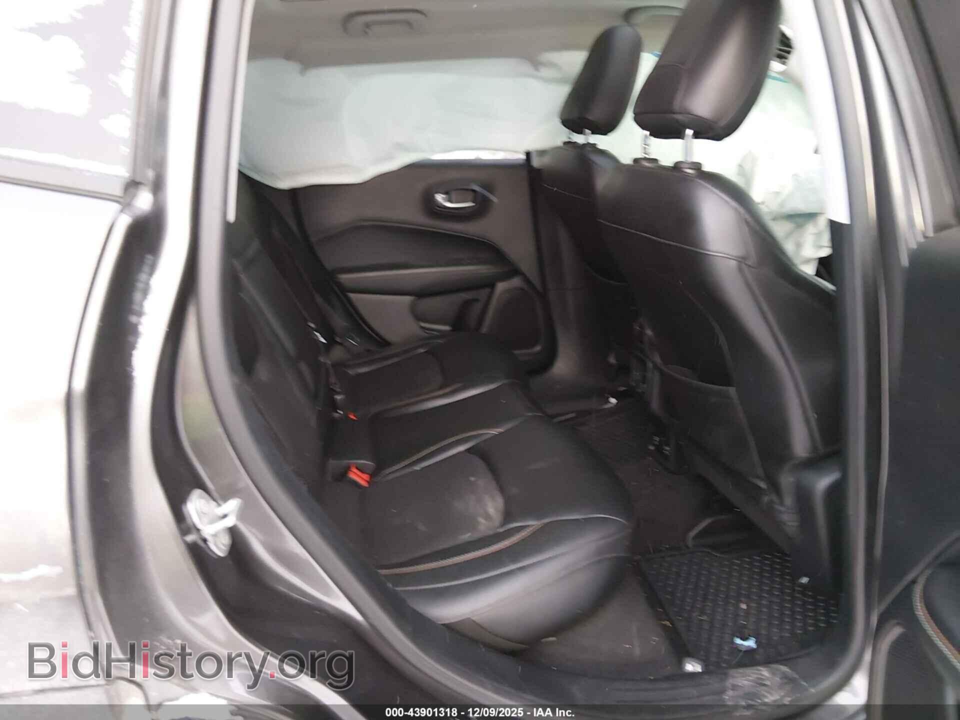 2018 JEEP COMPASS - VIN: 3C4NJDBB5JT192514 - Фото 8
