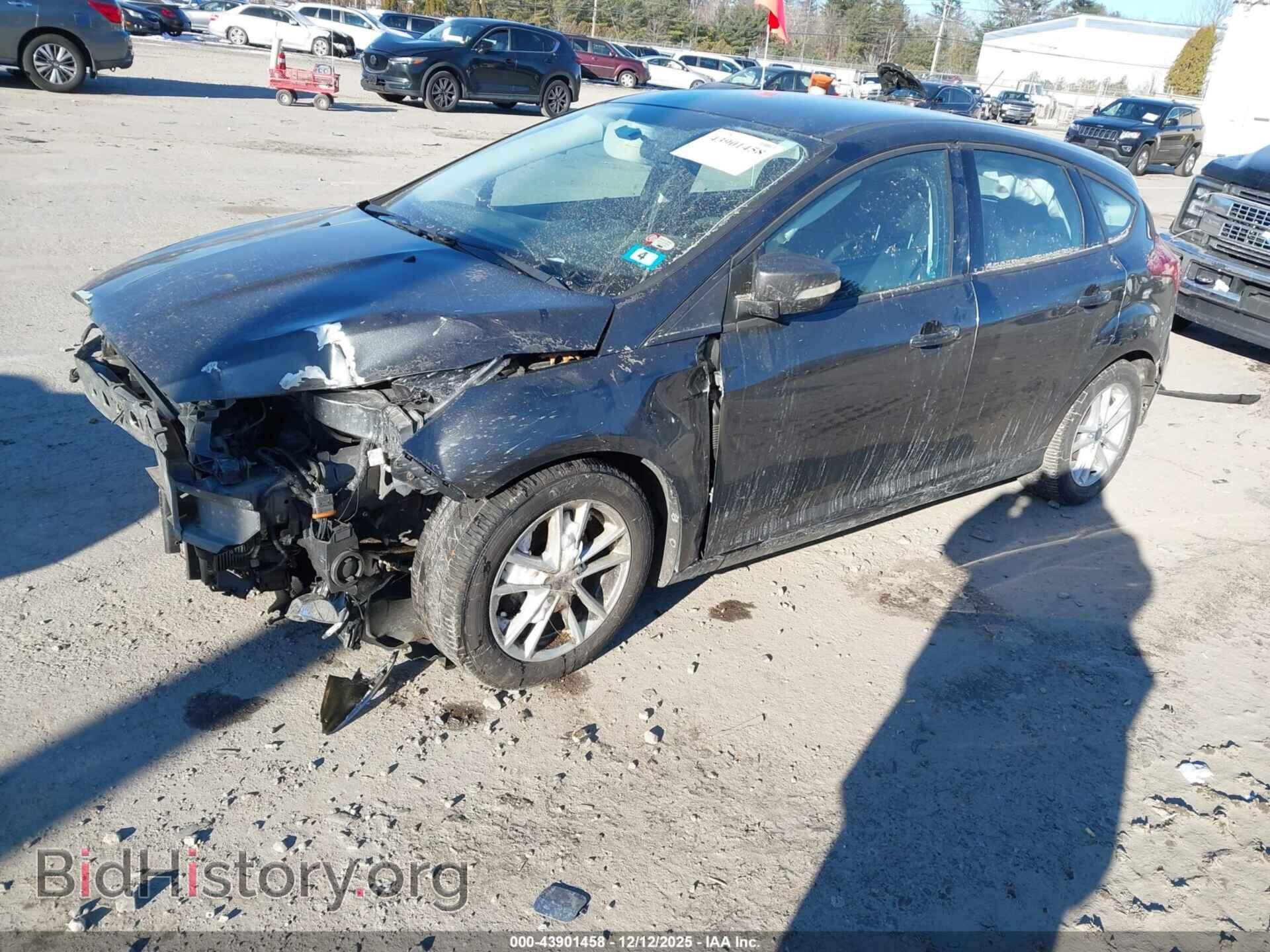 2017 FORD FOCUS - VIN: 1FADP3K22HL261742 - Фото 2