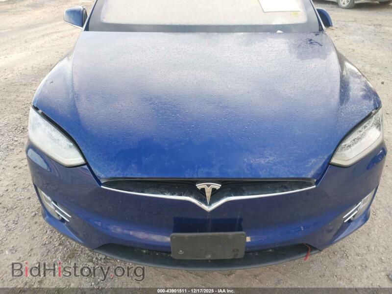2017 Tesla MODEL X (VIN 5YJXCDE21HF055836) — photo 10 of 18